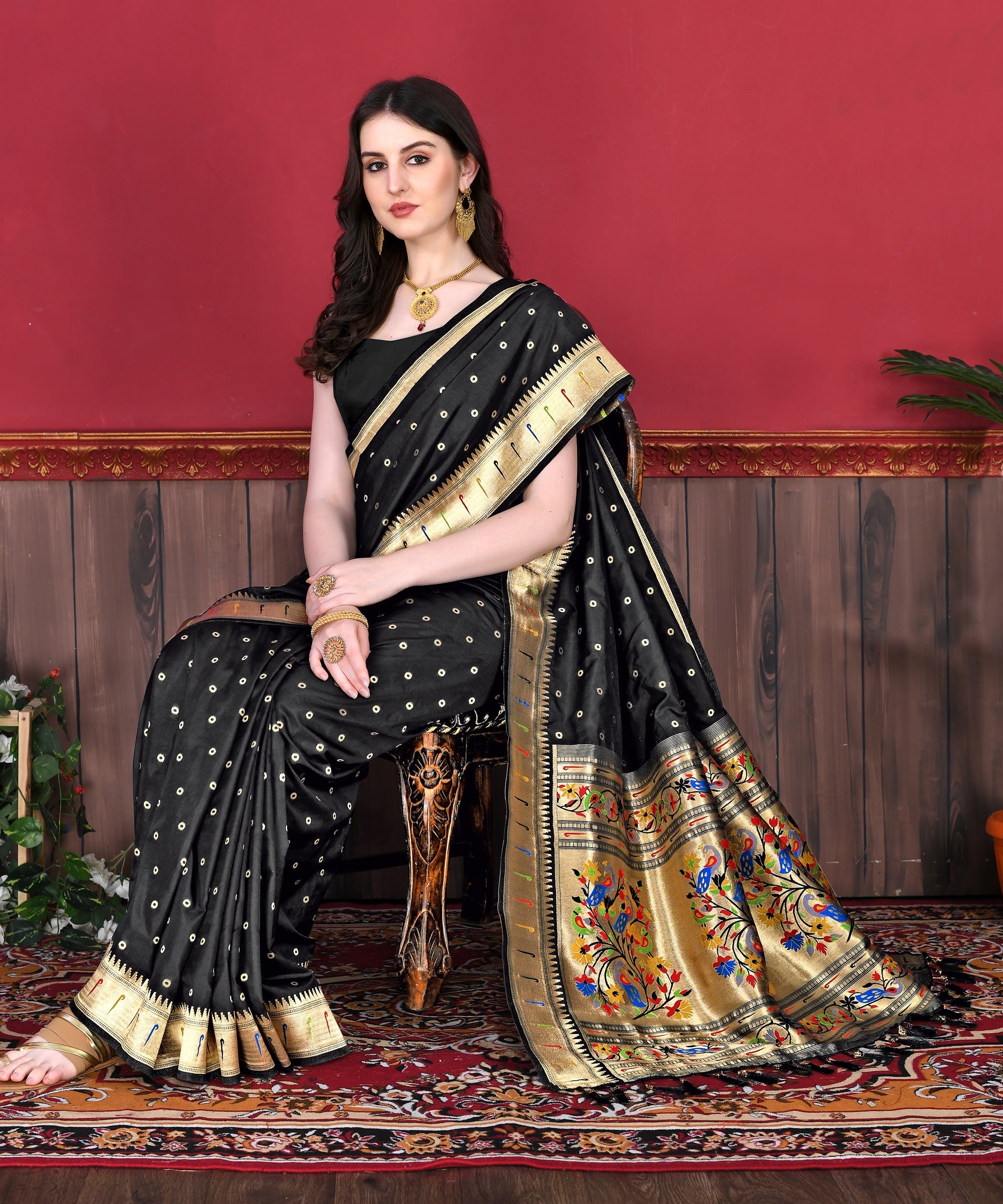 Vedant Vastram Soft Litchi Silk Paithani Silk Saree - Black
