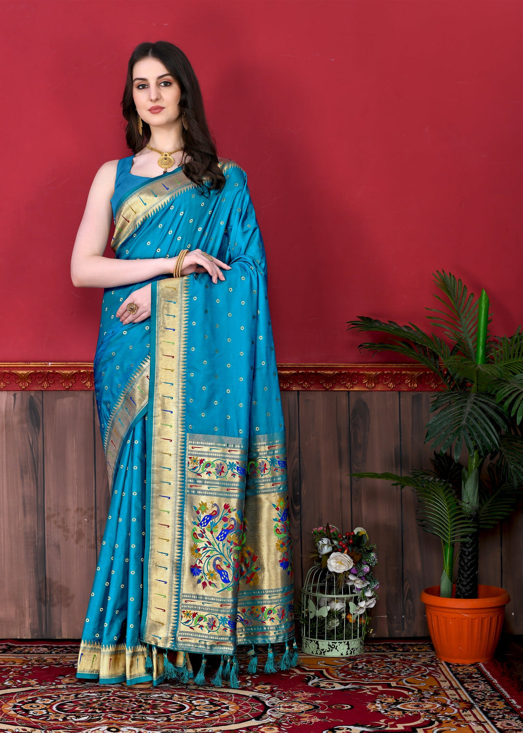 Vedant Vastram Soft Litchi Silk Paithani Silk Saree - Rama