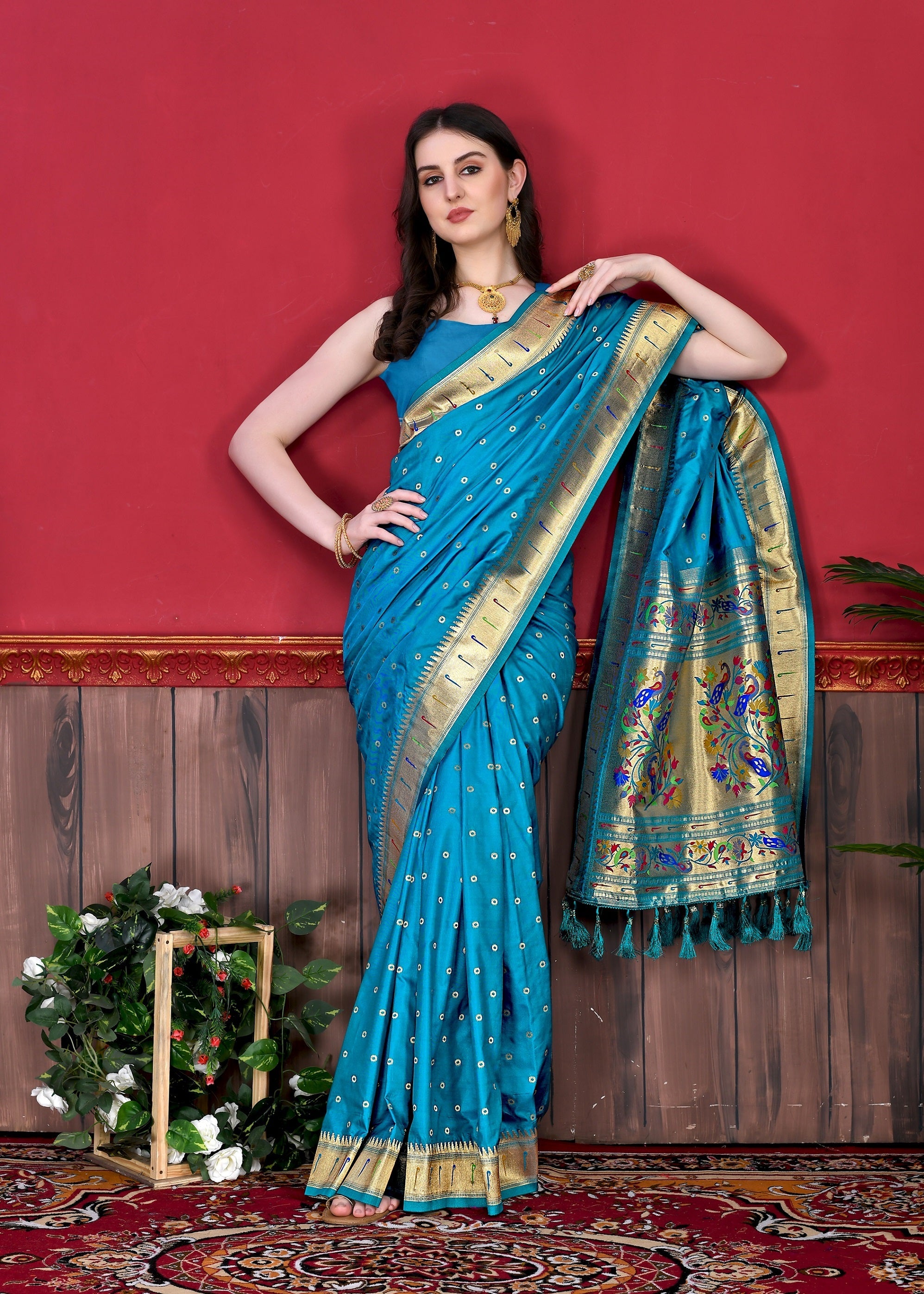 Vedant Vastram Soft Litchi Silk Paithani Silk Saree - Rama