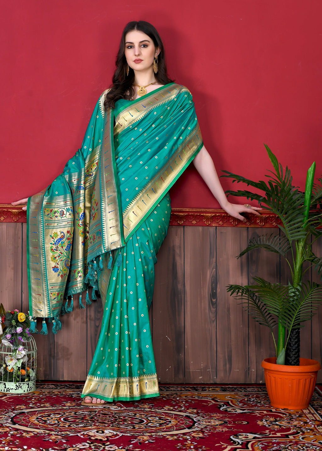 Vedant Vastram Soft Litchi Silk Paithani Silk Saree - Seegreen