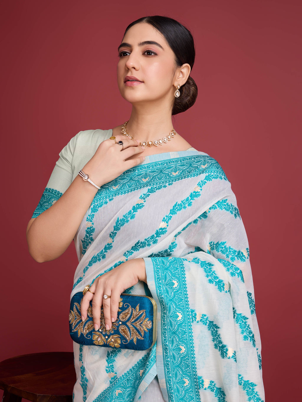 Vedant Vastram Dhakai Jamdani Cotton Saree - Rama