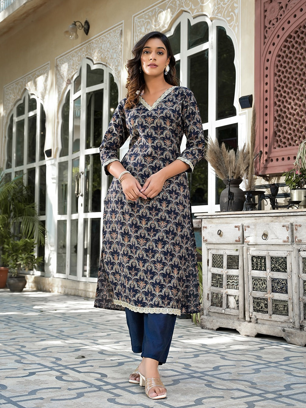 Yufta Navy Blue Printed Zari_Work Kurta Trouser Set