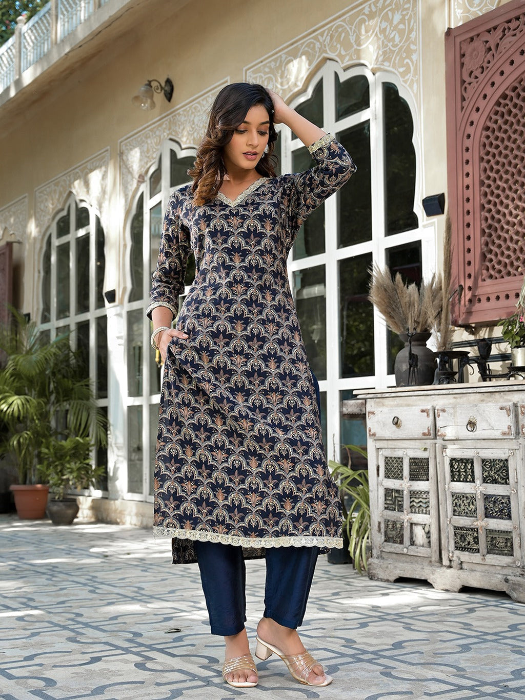 Yufta Navy Blue Printed Zari_Work Kurta Trouser Set
