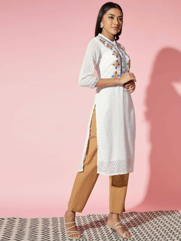 Myshka Women White Solid Georgette Straight V-Neck Kurtas