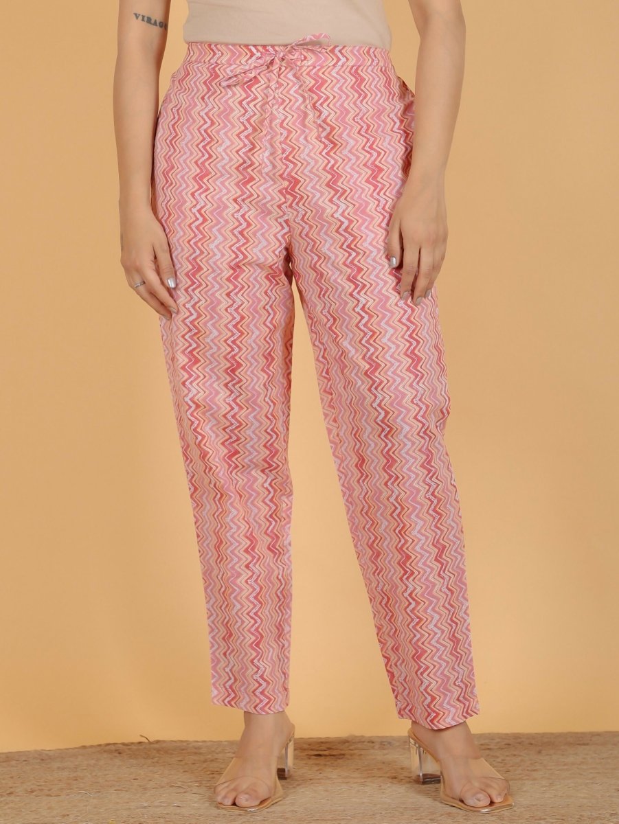 Aramya Straight Soft Cotton Abstract Print Women's Kurta Set - Pink