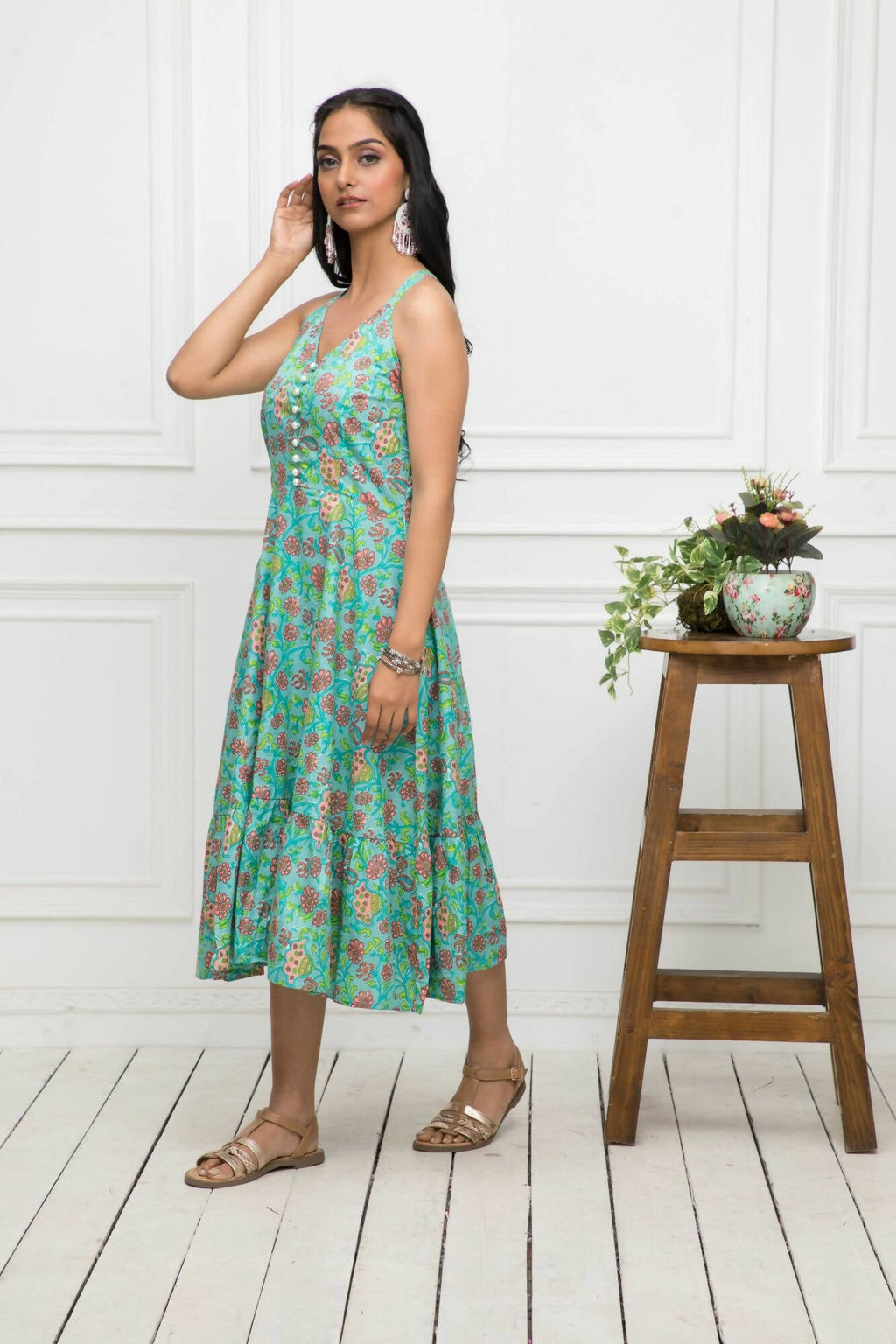 Myshka Women Green Floral Cotton A-Line Round Neck Long Dress