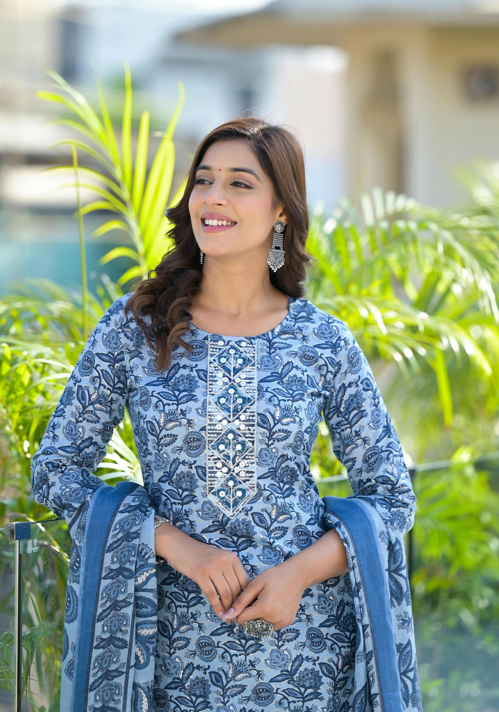 Juniper Women's Light Blue Floral Printed Cotton Kurta Set With Thread & Mirror Work