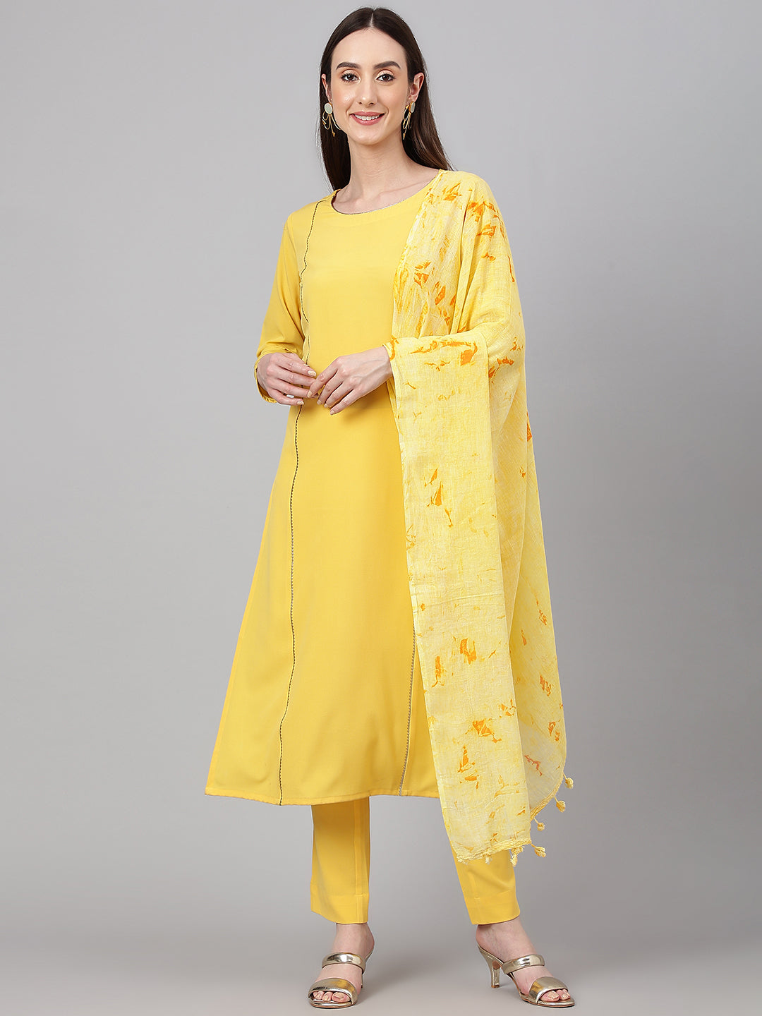 Janasya Women's Yellow Crepe Solid Straight Festival Kurta Set