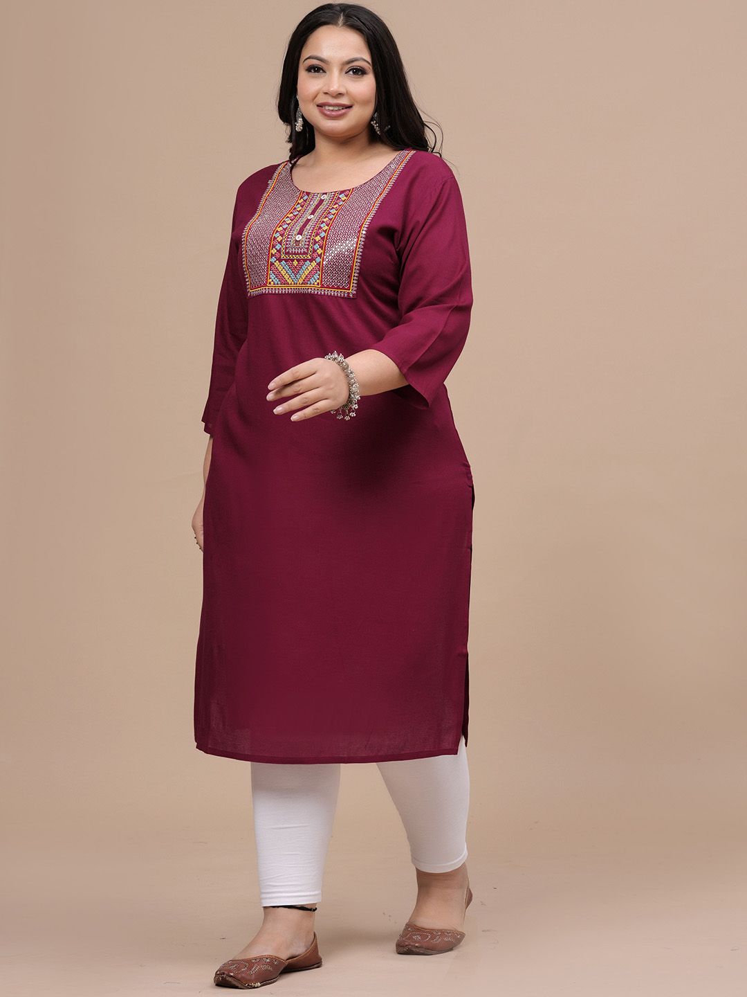 Sztori Women Ethnic Motifs Thread Work Kurta