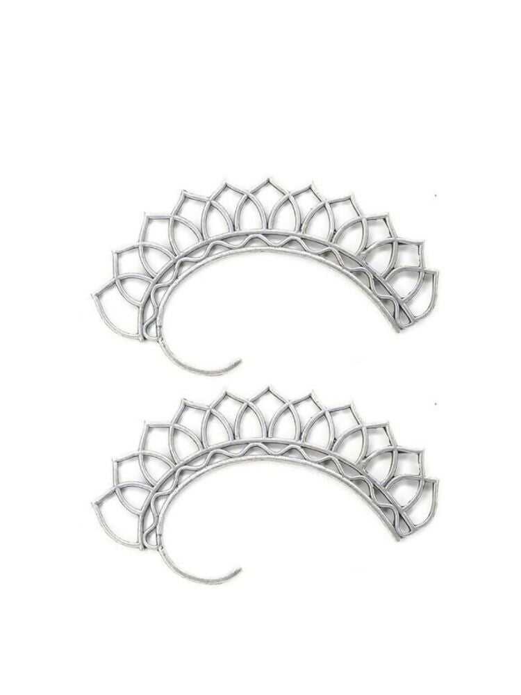 NVR Women Silver Plated Oxidised Leaf Shaped Ear Cuff