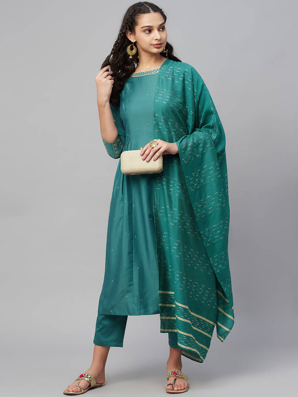 Myshka Dark Green Embroidered 3/4 Sleeve Round Neck Kurta Pant Dupatta Set
