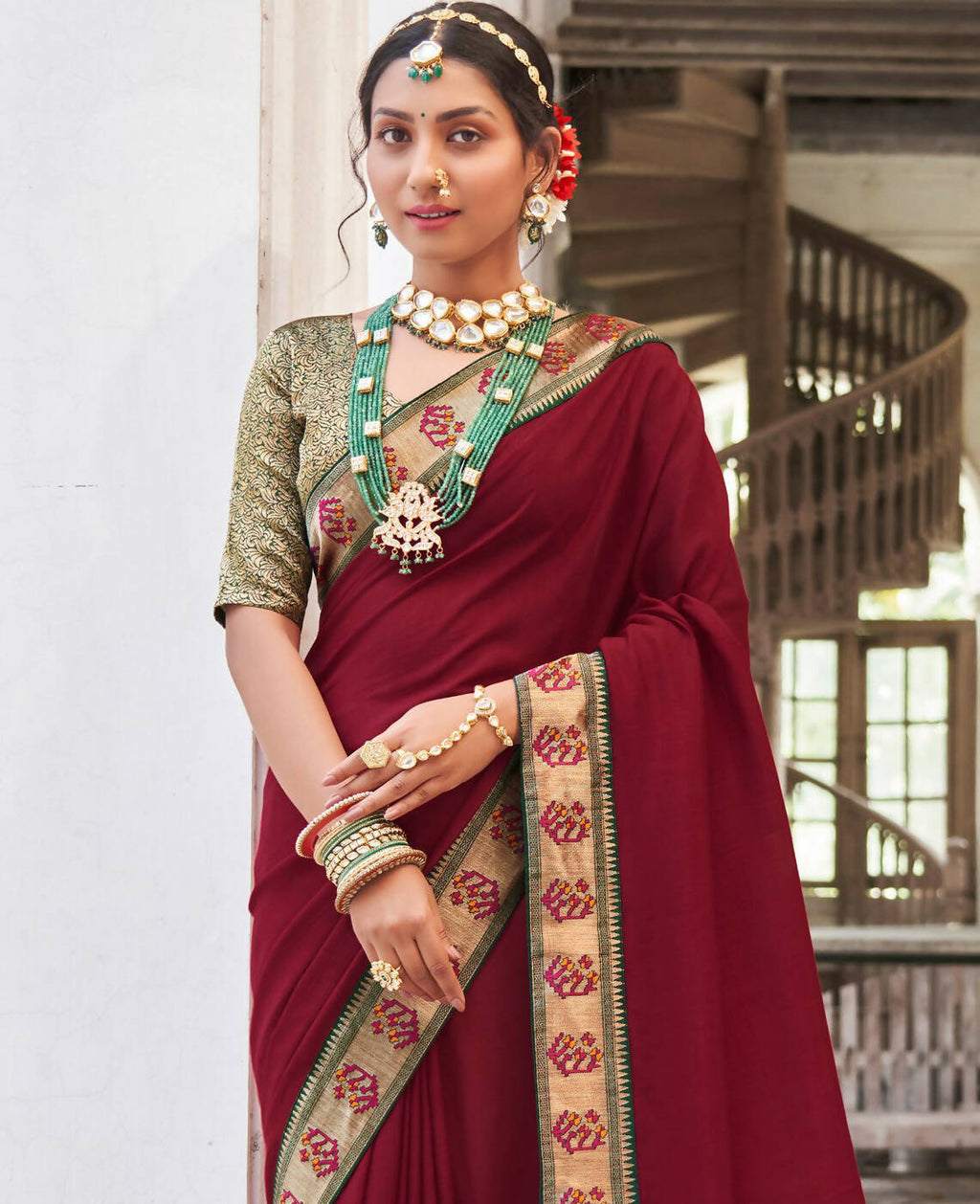 Maroon Vichitra Solid Saree With Unstitched Blouse Piece - Juhi