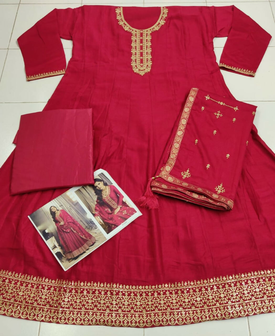 Vastranavya Nidhi Shah Rani Pink Art Silk Embroidered Anarkali Suit