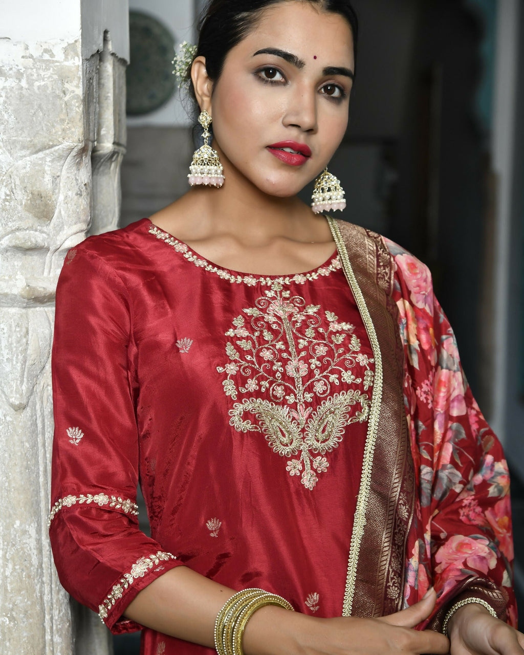 Vaasva Women's Silk Emboidered Solid Pant Set & Digital Printed Dupatta