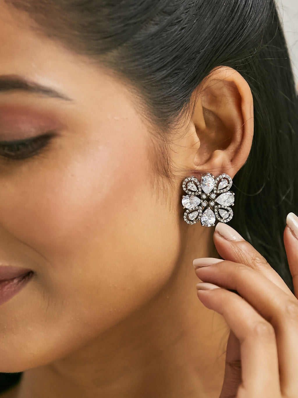 Nuyug 22K Gold-Plated Crystal & Zircon Stone Studded Floral Studs