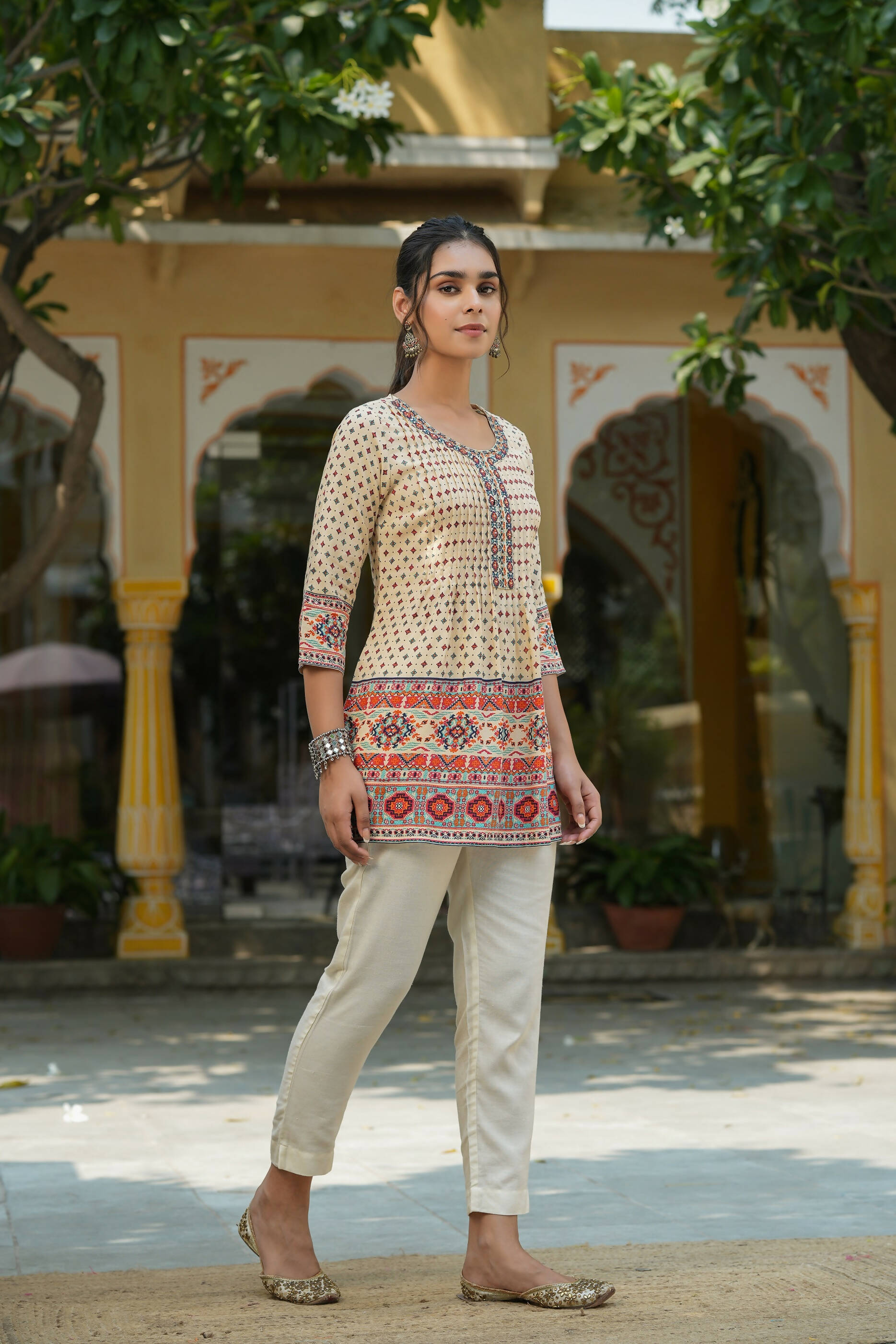 Juniper Women's Beige Rayon Printed Embroidered Tunic