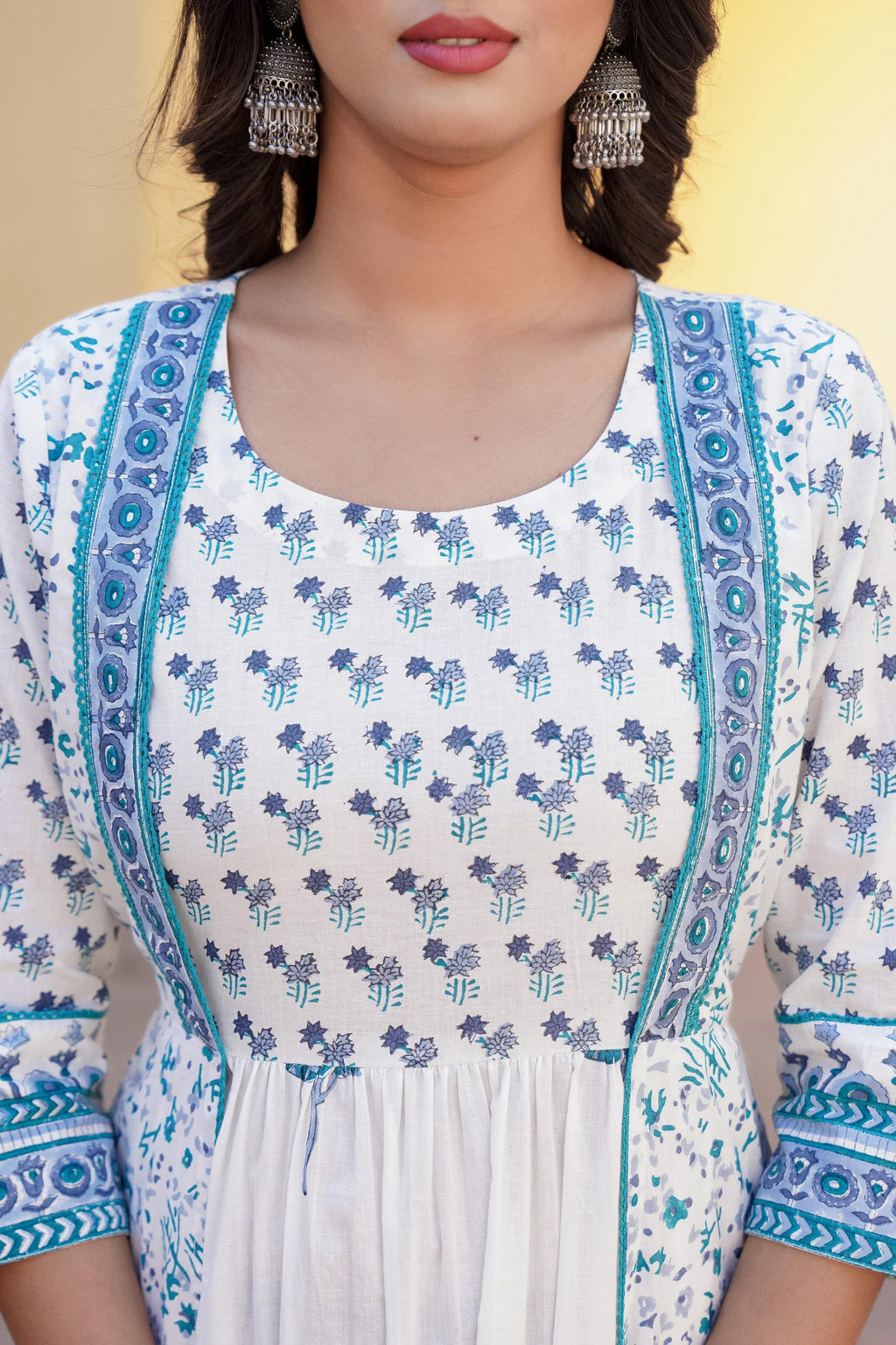 Juniper White Floral Printed Cotton Kurta & Dupatta With Lace