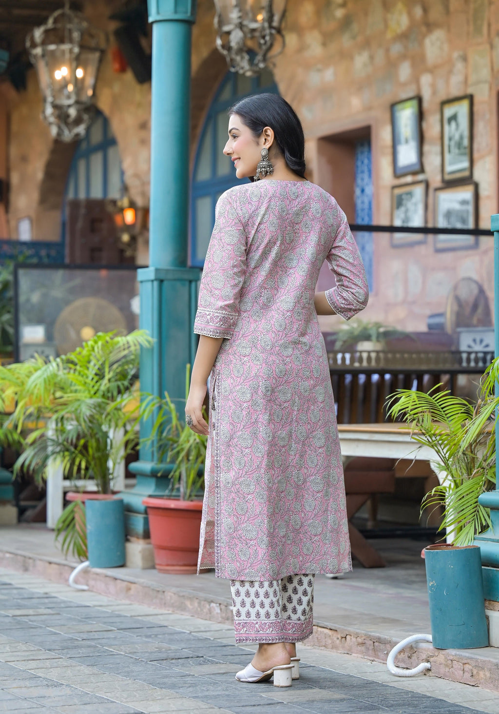 Juniper Pink Floral Printed Cotton Kurta Pant And Dupatta Set With Lace