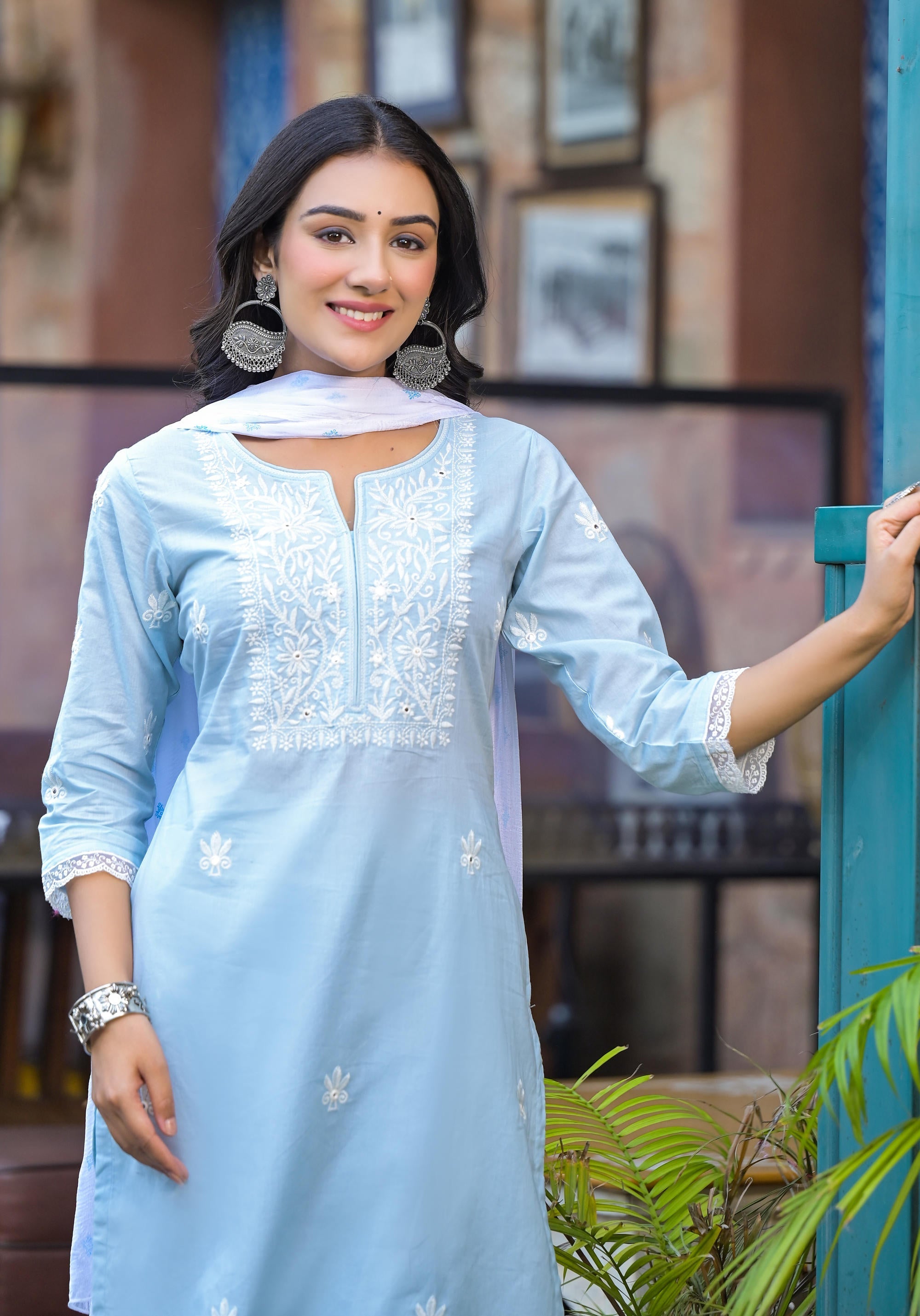 Juniper Women's Sky Blue Solid Cotton Kurta Pant And Dupatta Set With Thread Embroidery