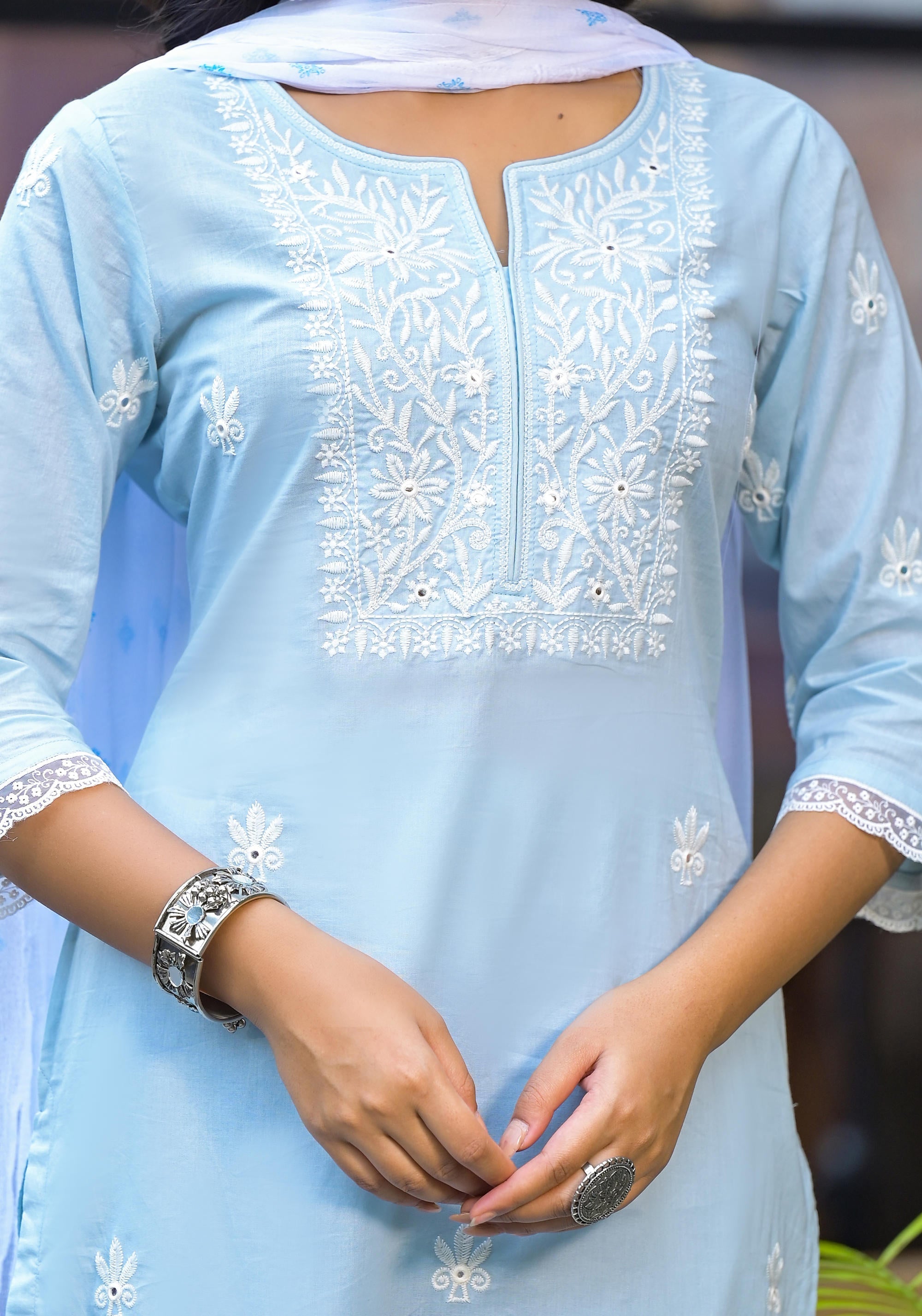 Juniper Women's Sky Blue Solid Cotton Kurta Pant And Dupatta Set With Thread Embroidery