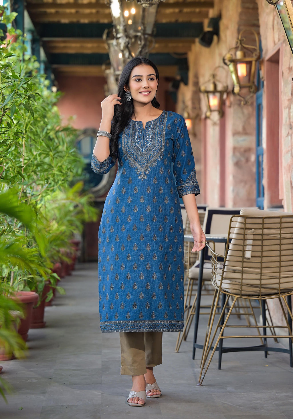 Juniper Women's Blue Ethnic Motif Printed Cotton Kurta