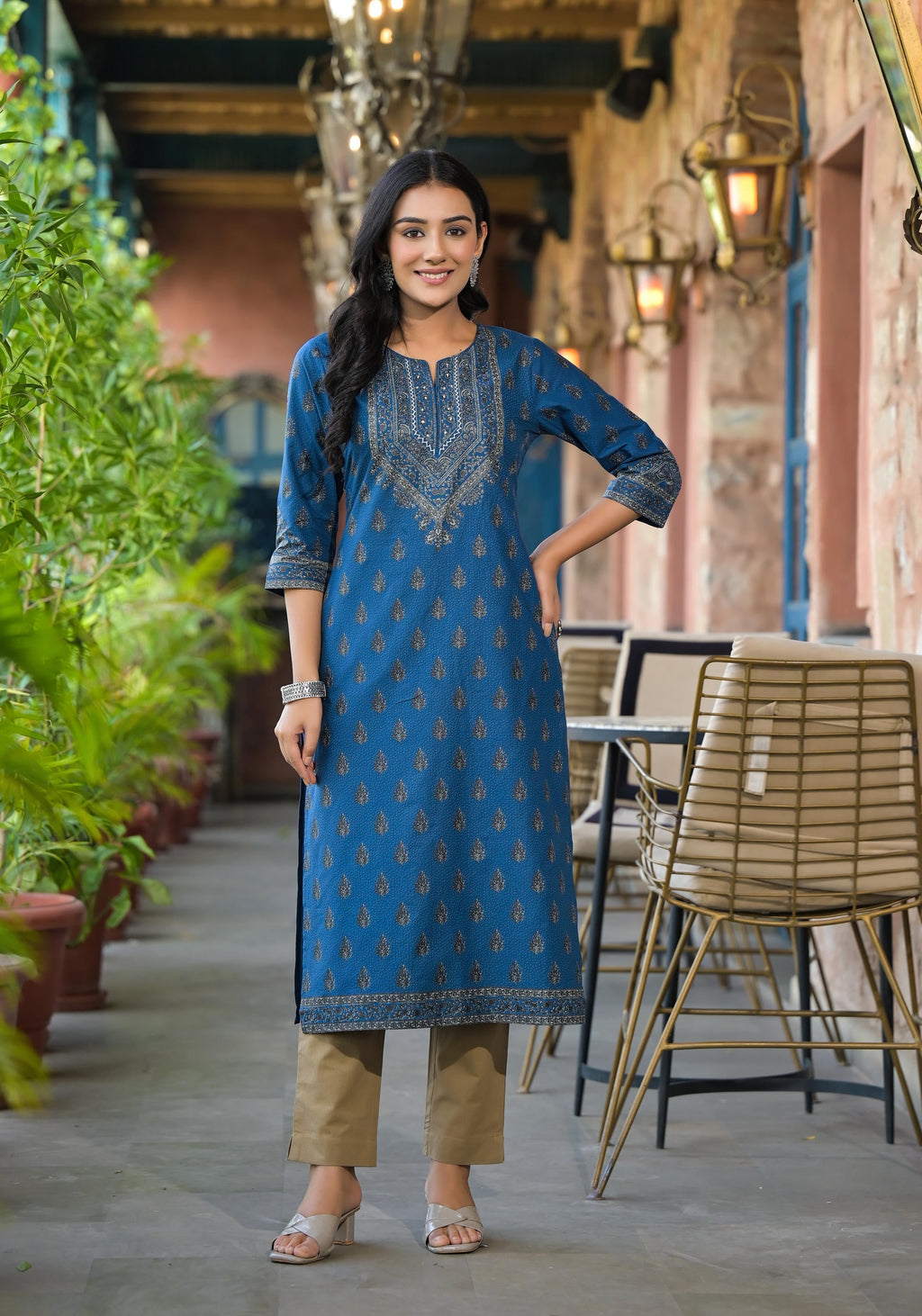 Juniper Women's Blue Ethnic Motif Printed Cotton Kurta