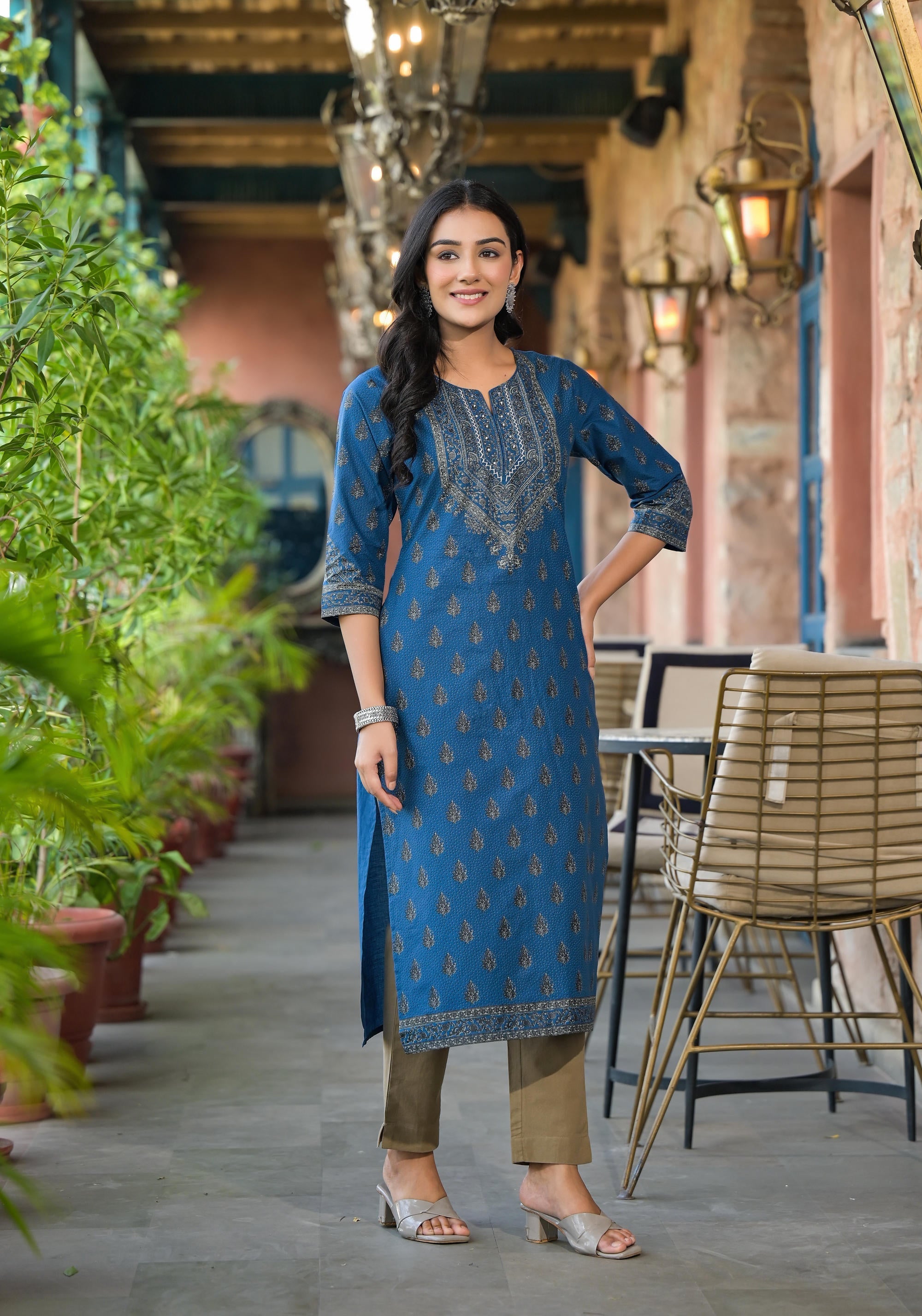 Juniper Women's Blue Ethnic Motif Printed Cotton Kurta