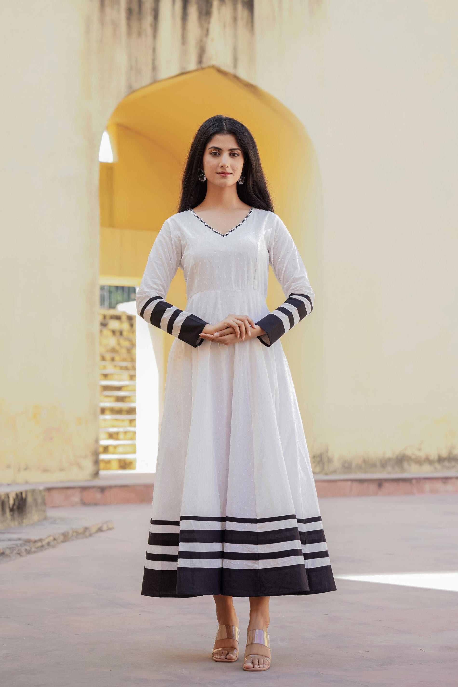Juniper White Ethnic Motif Printed Dress & Dupatta Set With Thread Work