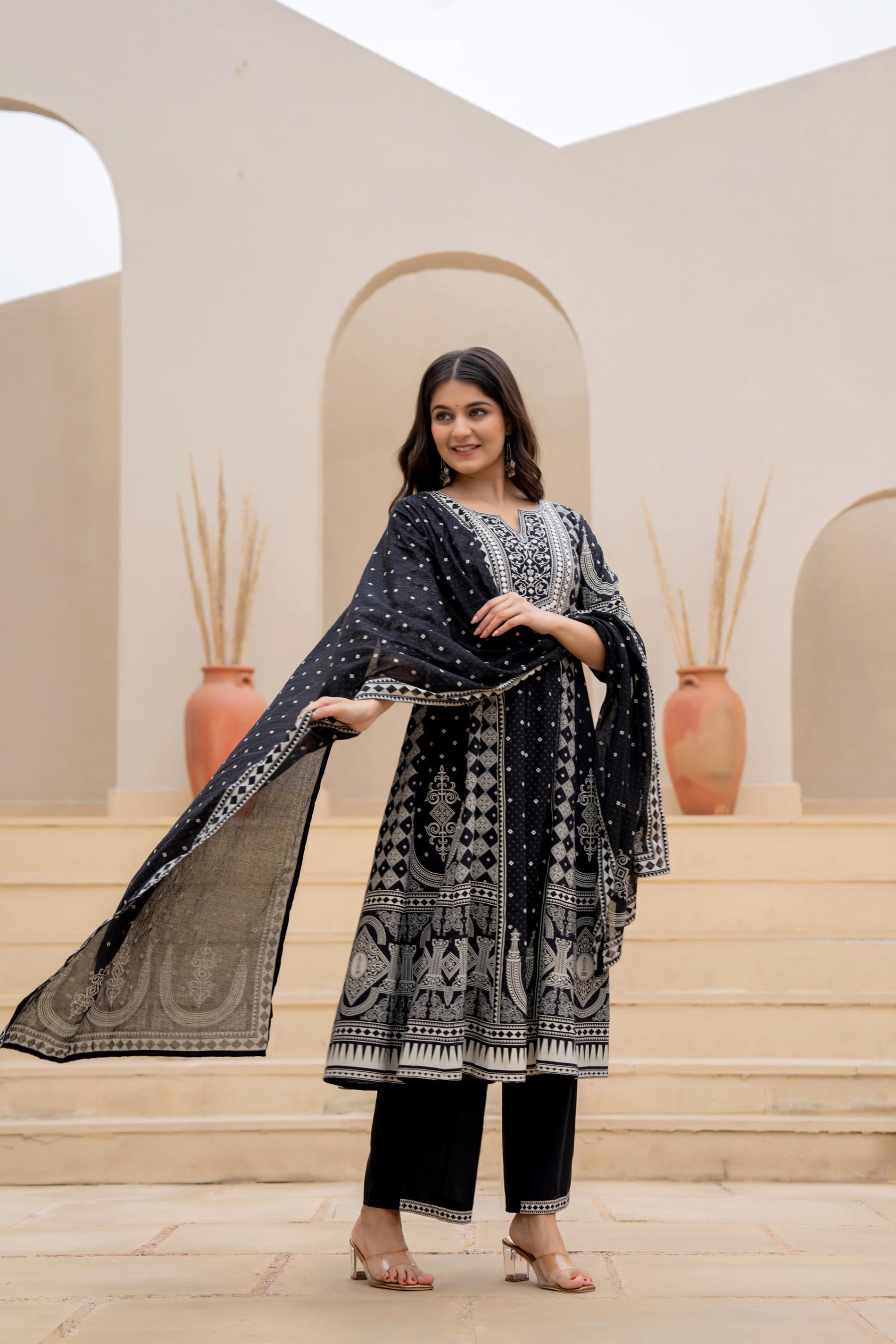 Juniper Black Ethnic Motif Printed Kurta Set With Thread & Mirror Work