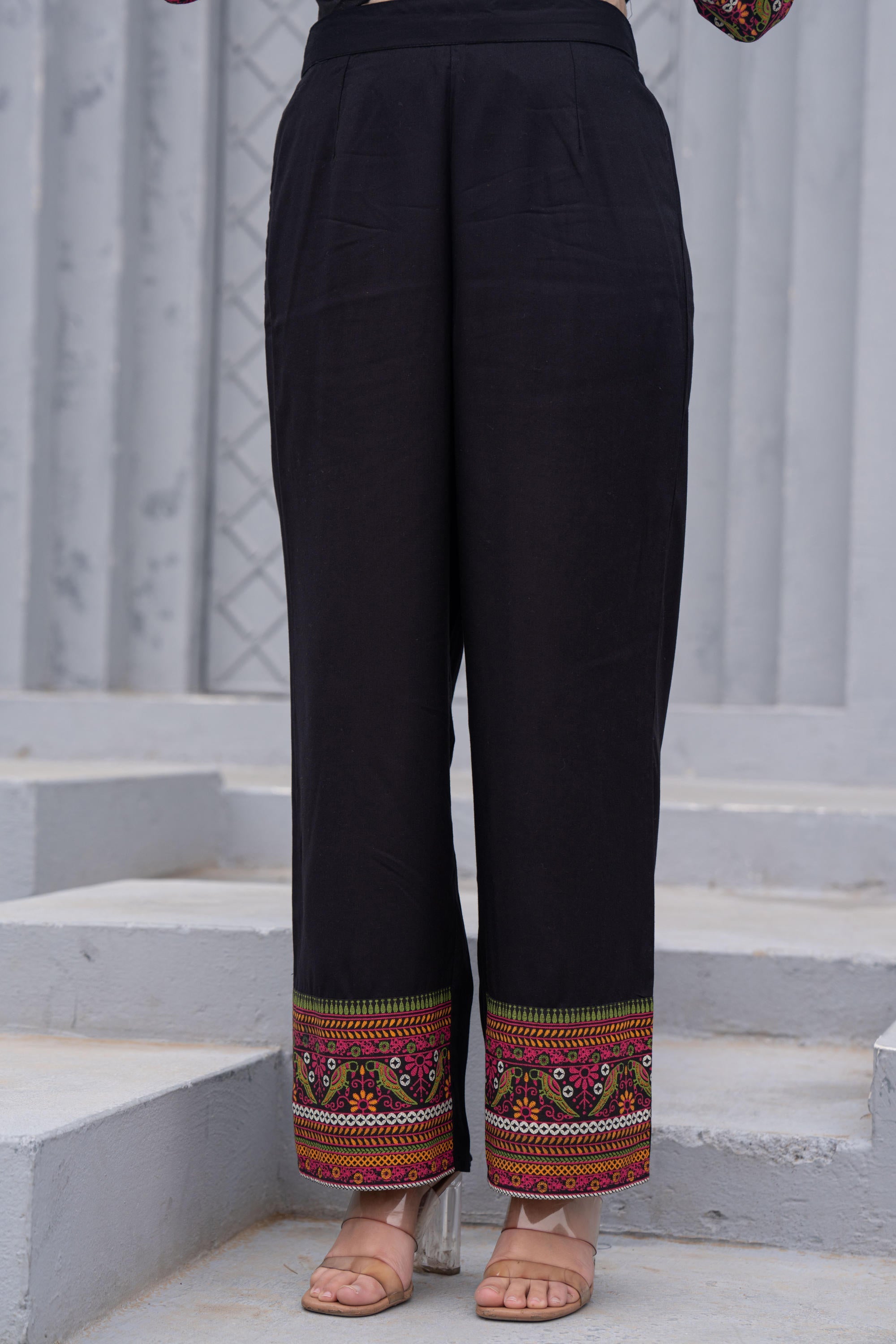 Juniper Black Floral Printed Cotton Kurta Set With Thread Work & Sequins