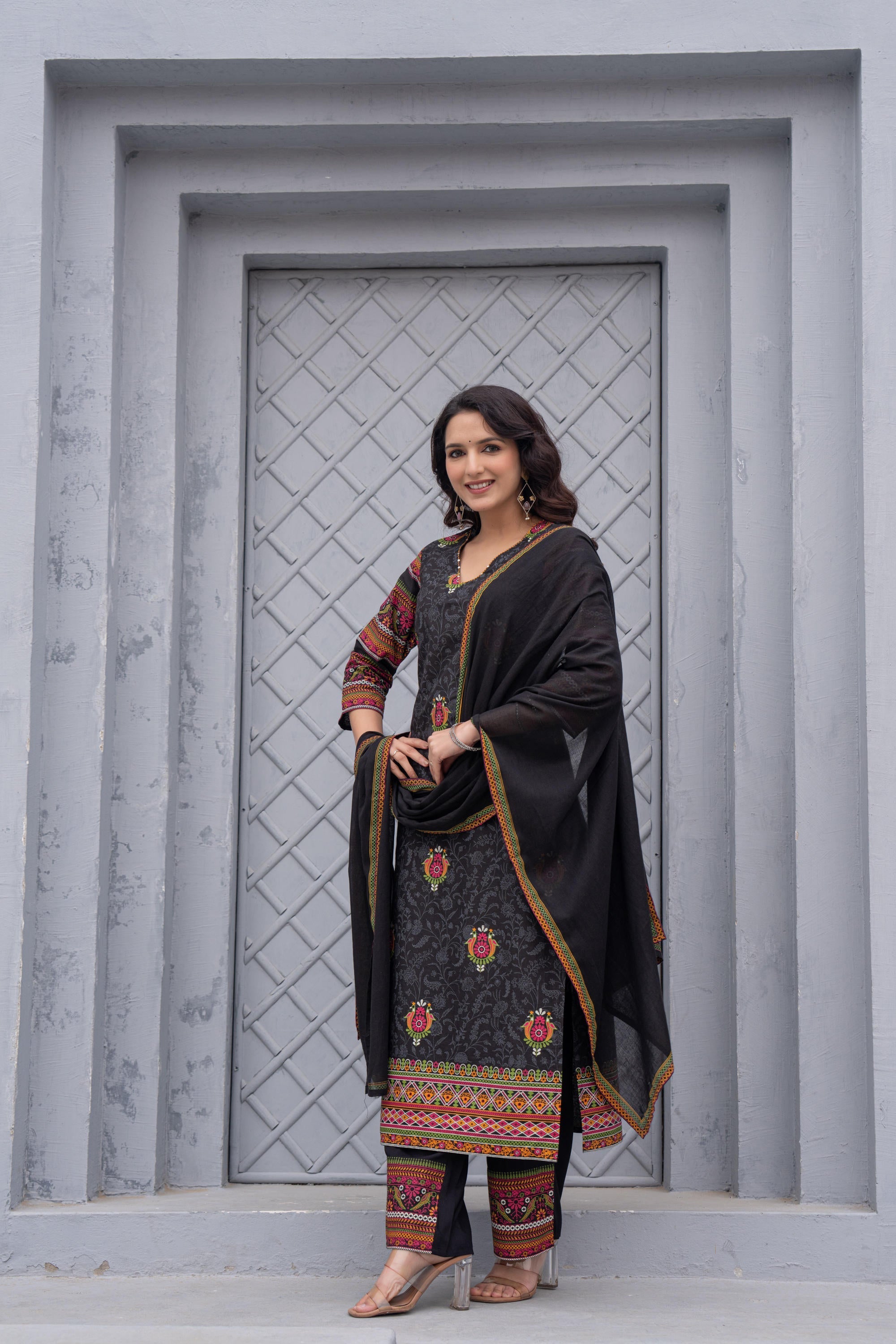 Juniper Black Floral Printed Cotton Kurta Set With Thread Work & Sequins