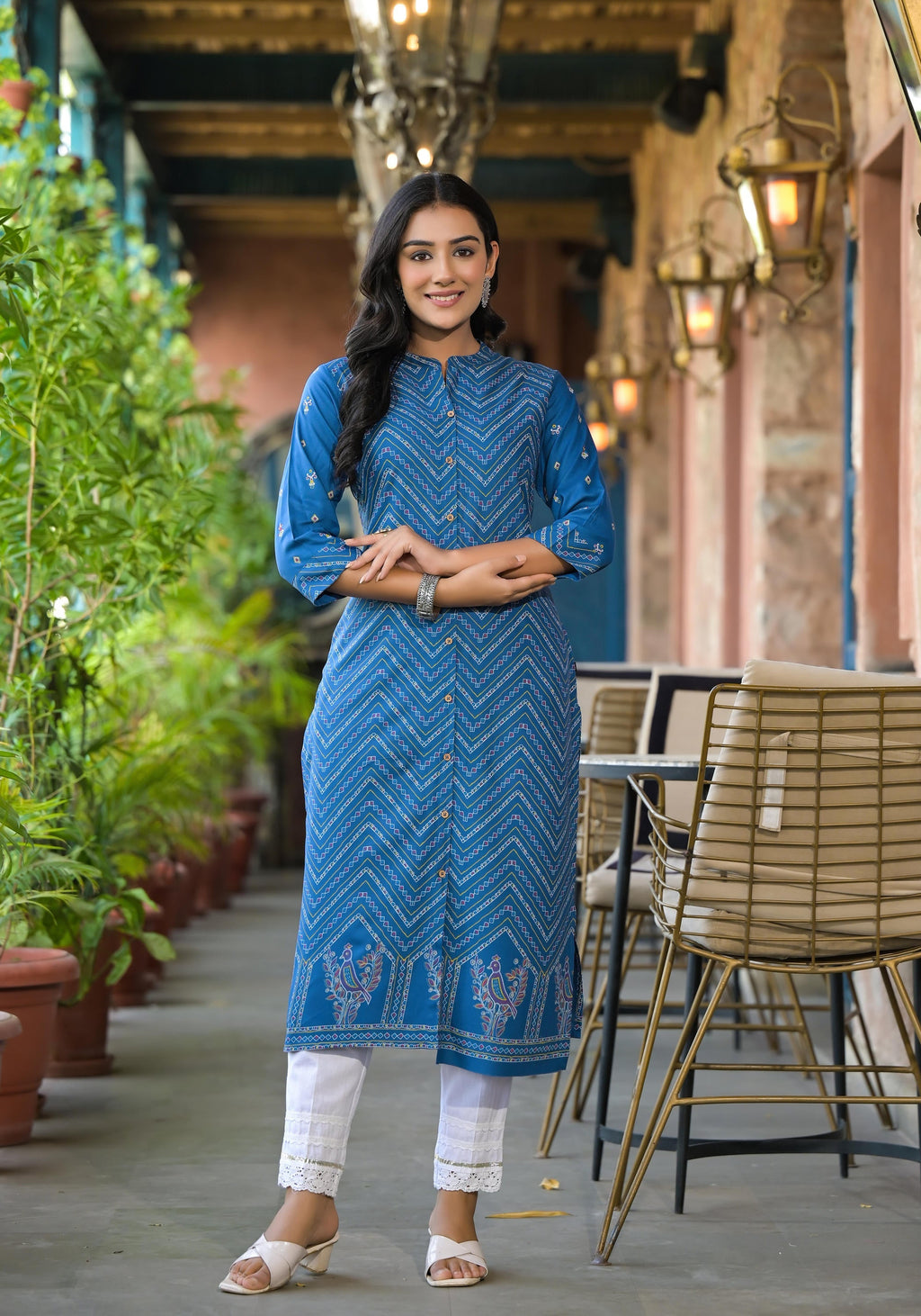 Juniper Women's Blue Ethnic Motif Printed Viscose Kurta With Button Closure