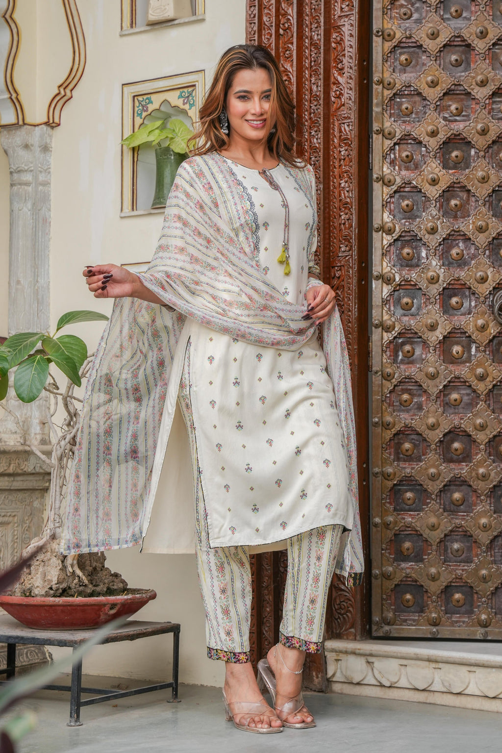 Juniper Off white printed kurta , Printed bottom and floral dupatta with dori and tassel