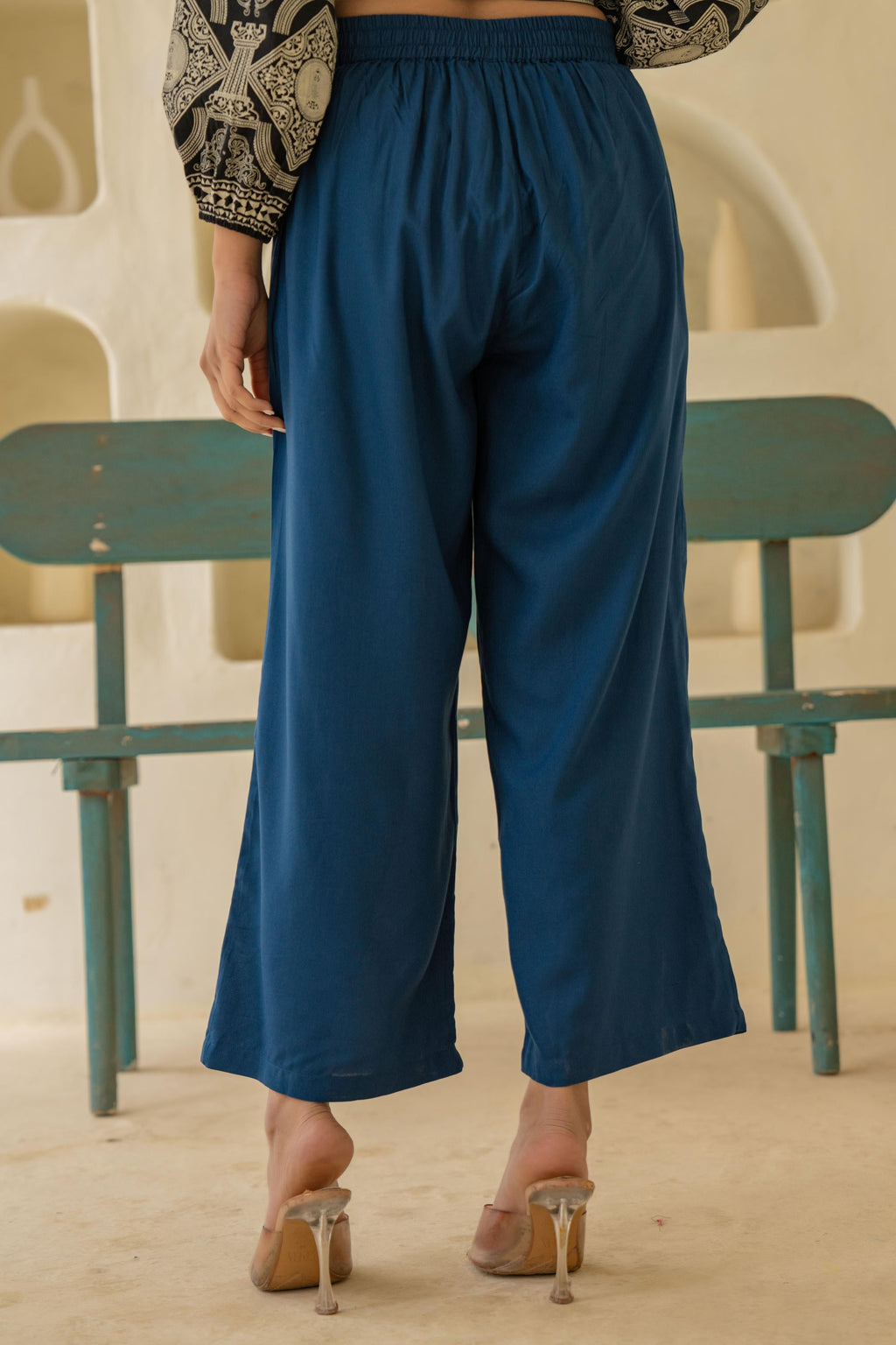 Juniper Navy Solid Viscose Palazzo Pants