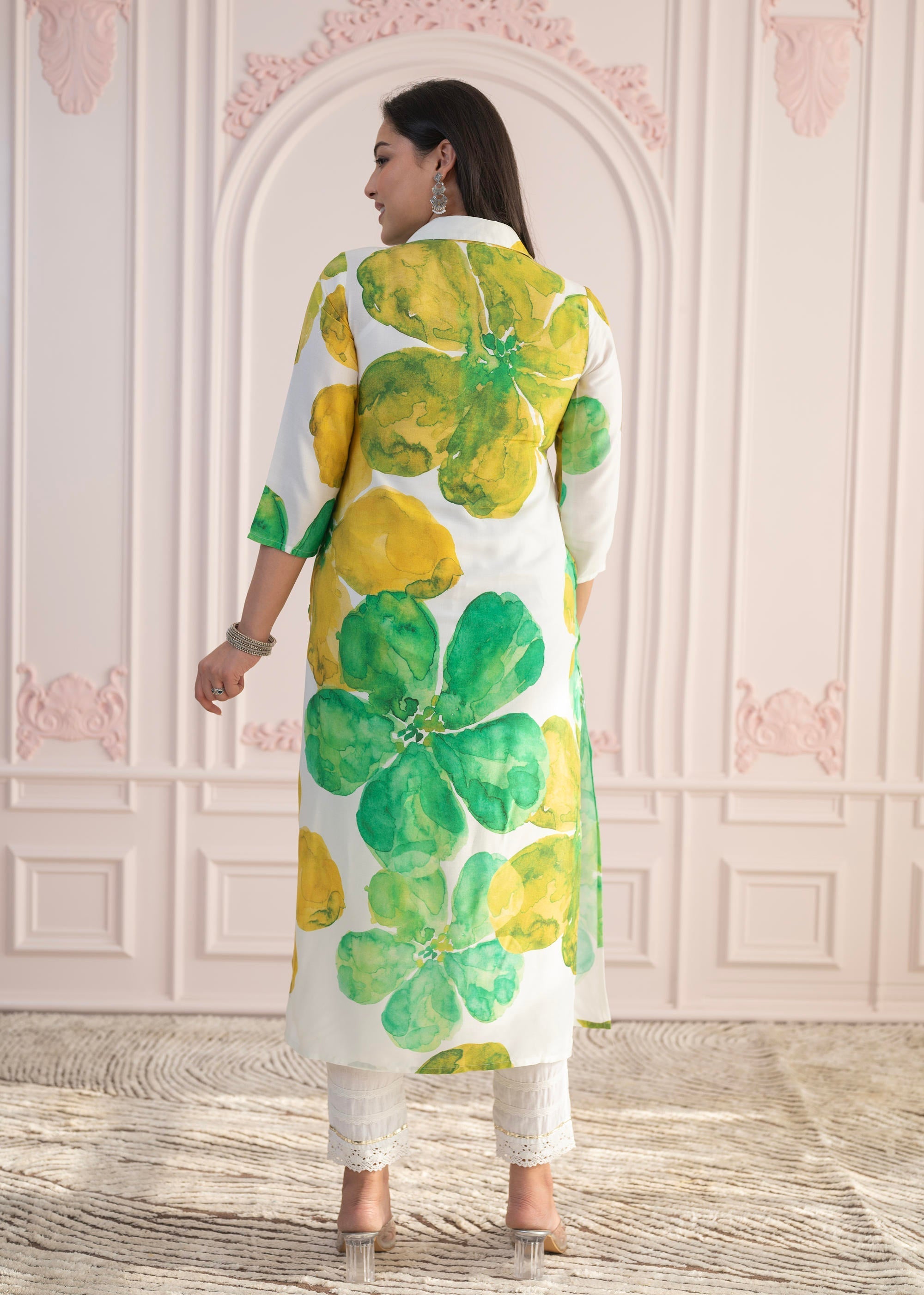Juniper Green Floral Printed Viscose Kurta with Button Closure