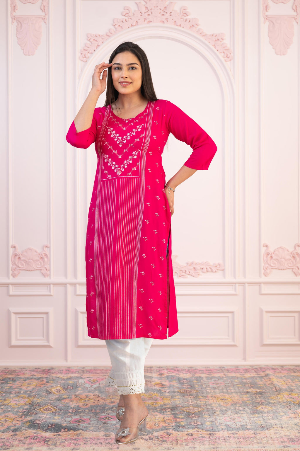Juniper Women's Fuchsia Printed Viscose Straight Fit Kurta With Round Neck