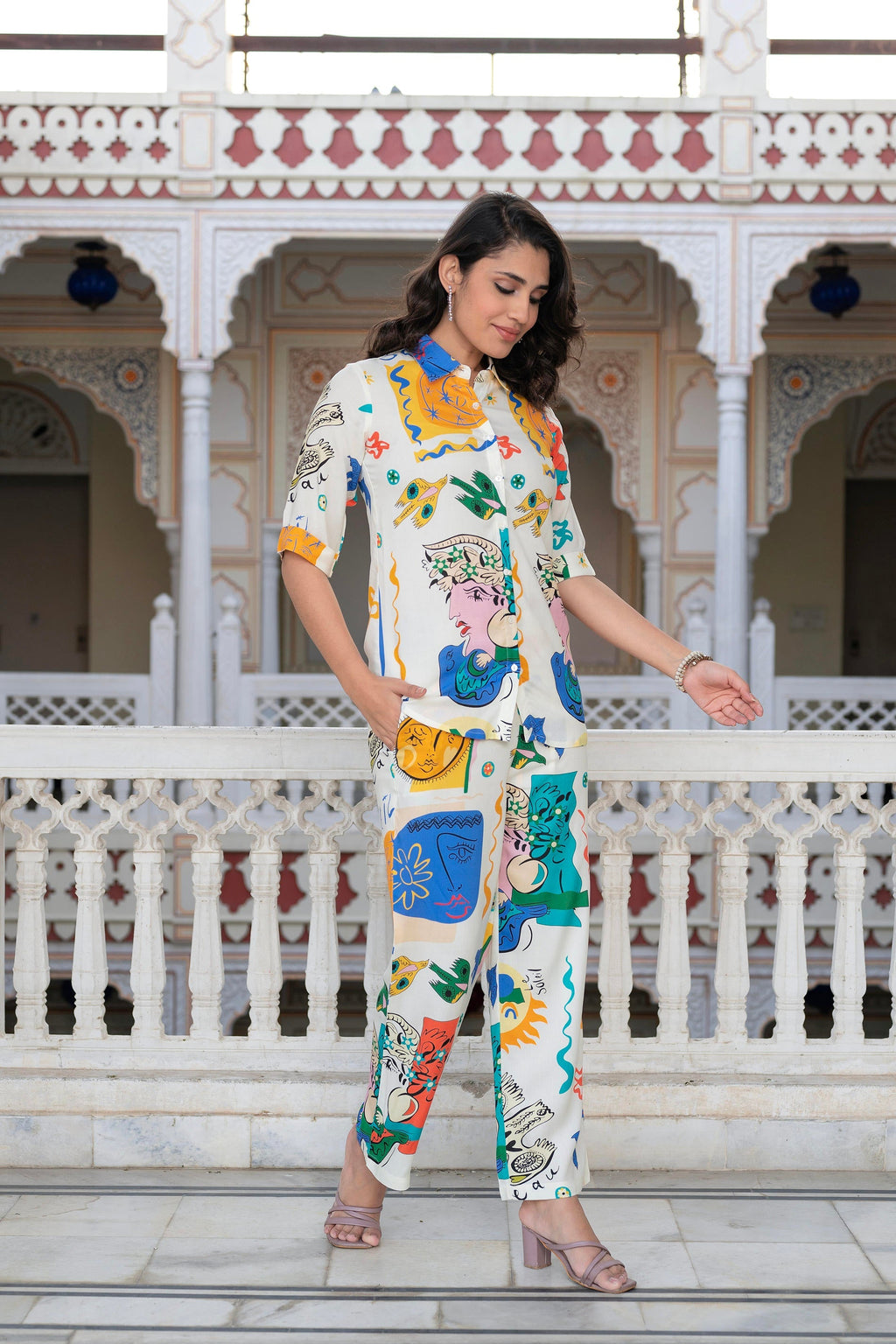 Juniper Multicolor Abstract Printed Co-Ord Set In White Base