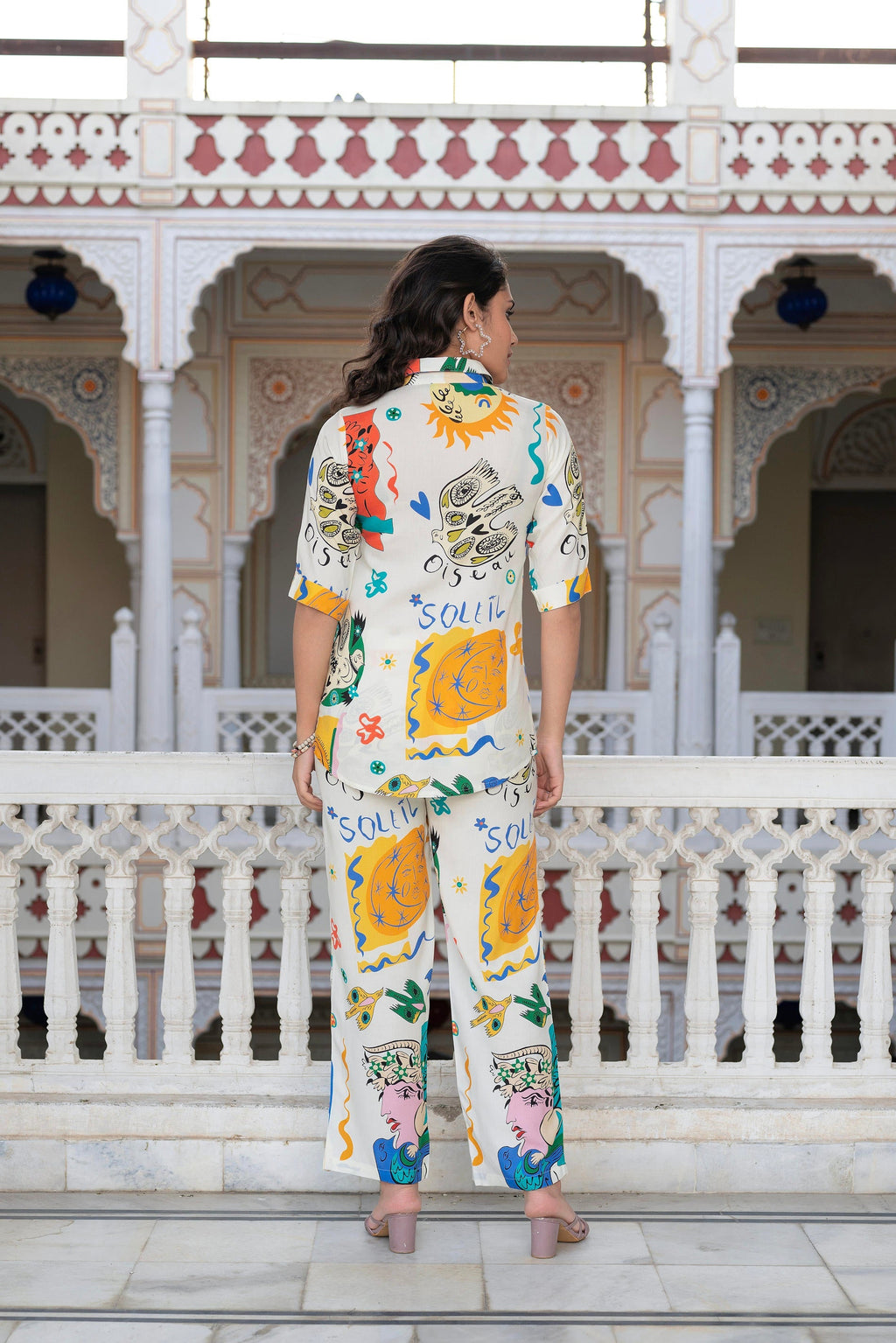 Juniper Multicolor Abstract Printed Co-Ord Set In White Base