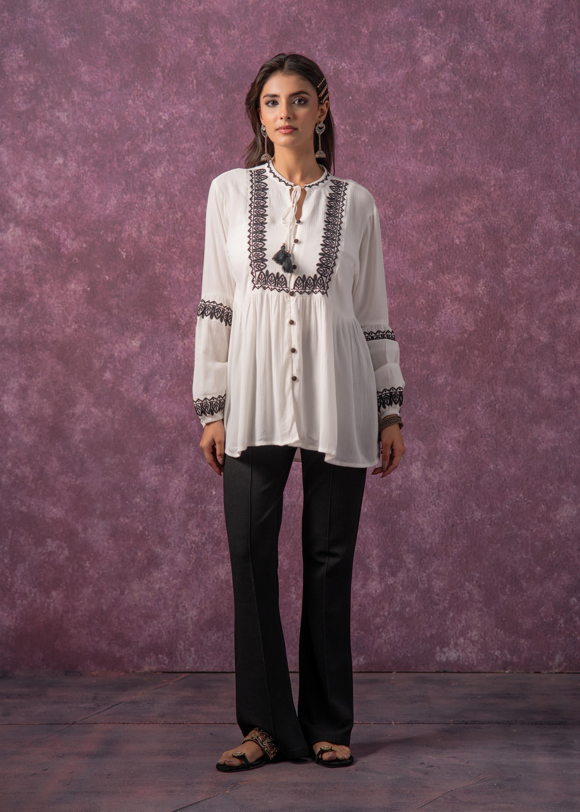Juniper Women'S White Embroidered Viscose Tunic With Thread Work, Buttons & Tassels