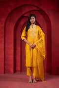Juniper Sunlit Mustard Embroidered Kurta Set With Zari Checked Dupatta