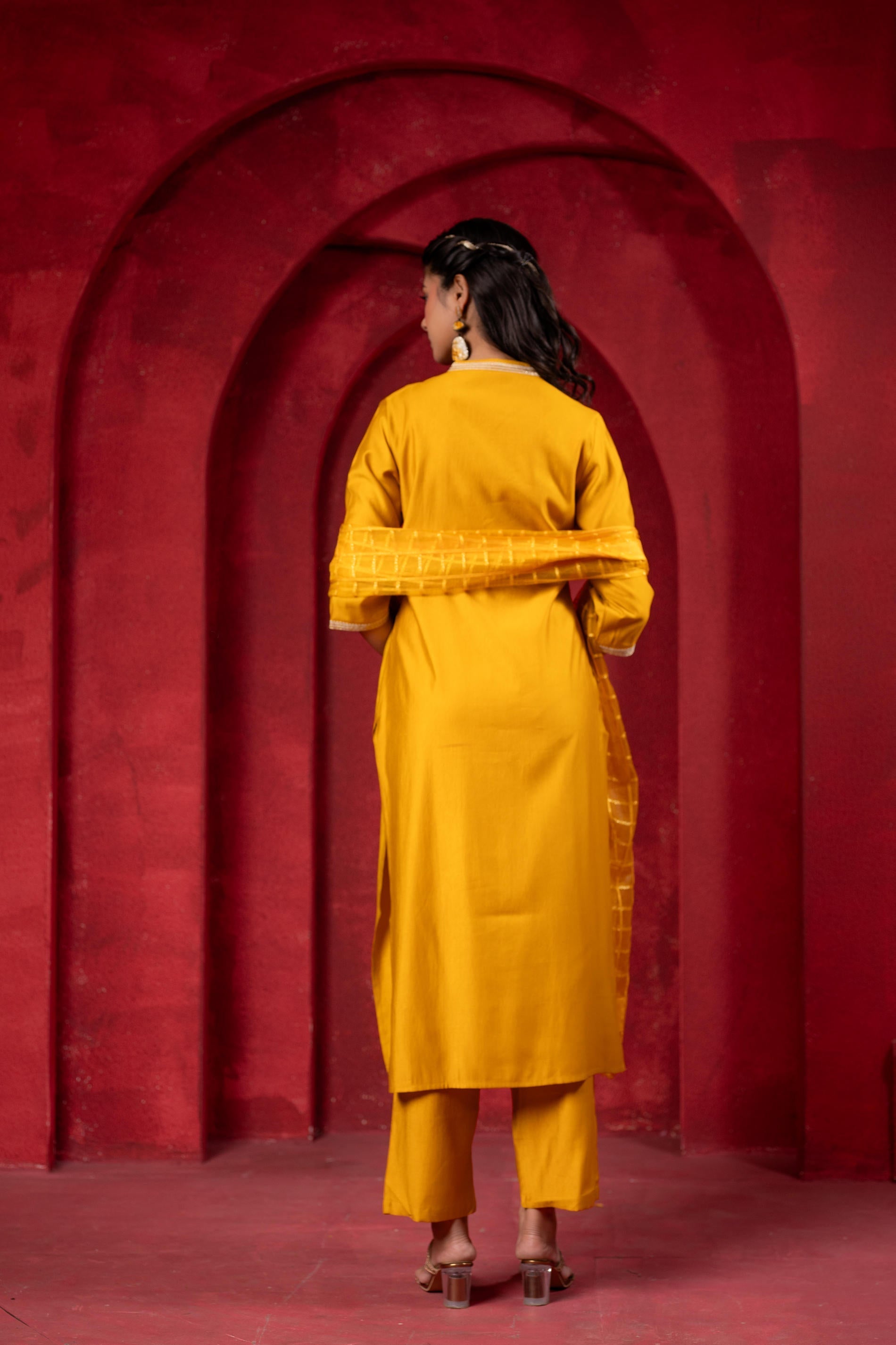 Juniper Sunlit Mustard Embroidered Kurta Set With Zari Checked Dupatta