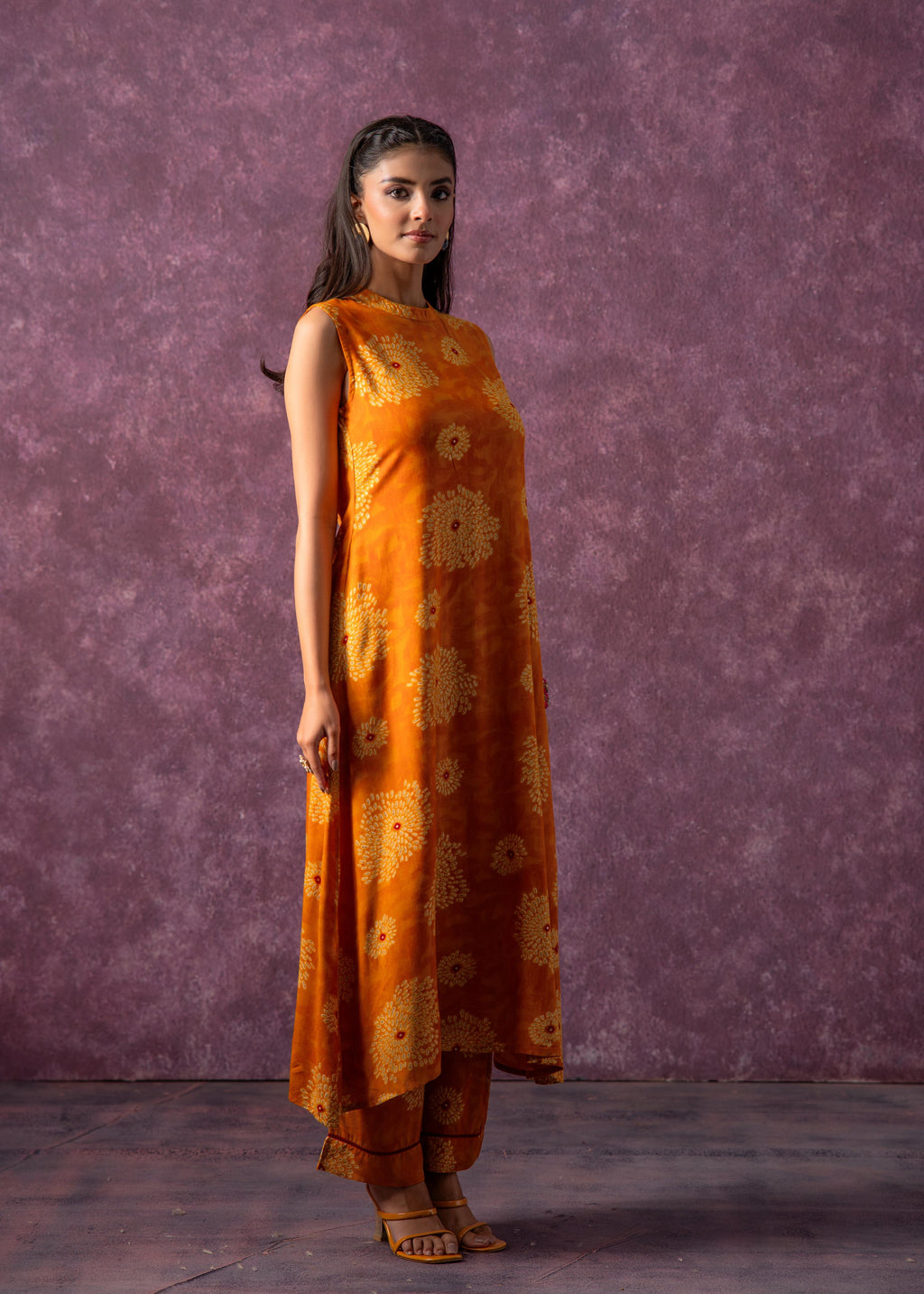 Juniper Women'S Mustard Floral Printed Kurta With Pant Set