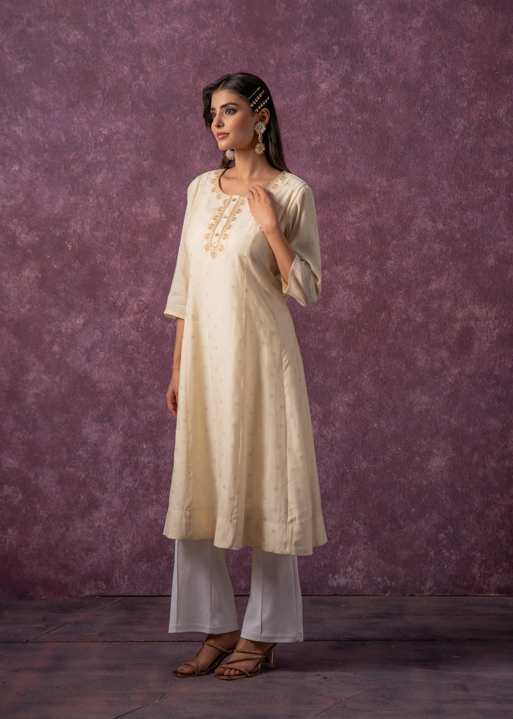 Juniper Ivory Glow Kurta Set With Subtle Zari Detailing