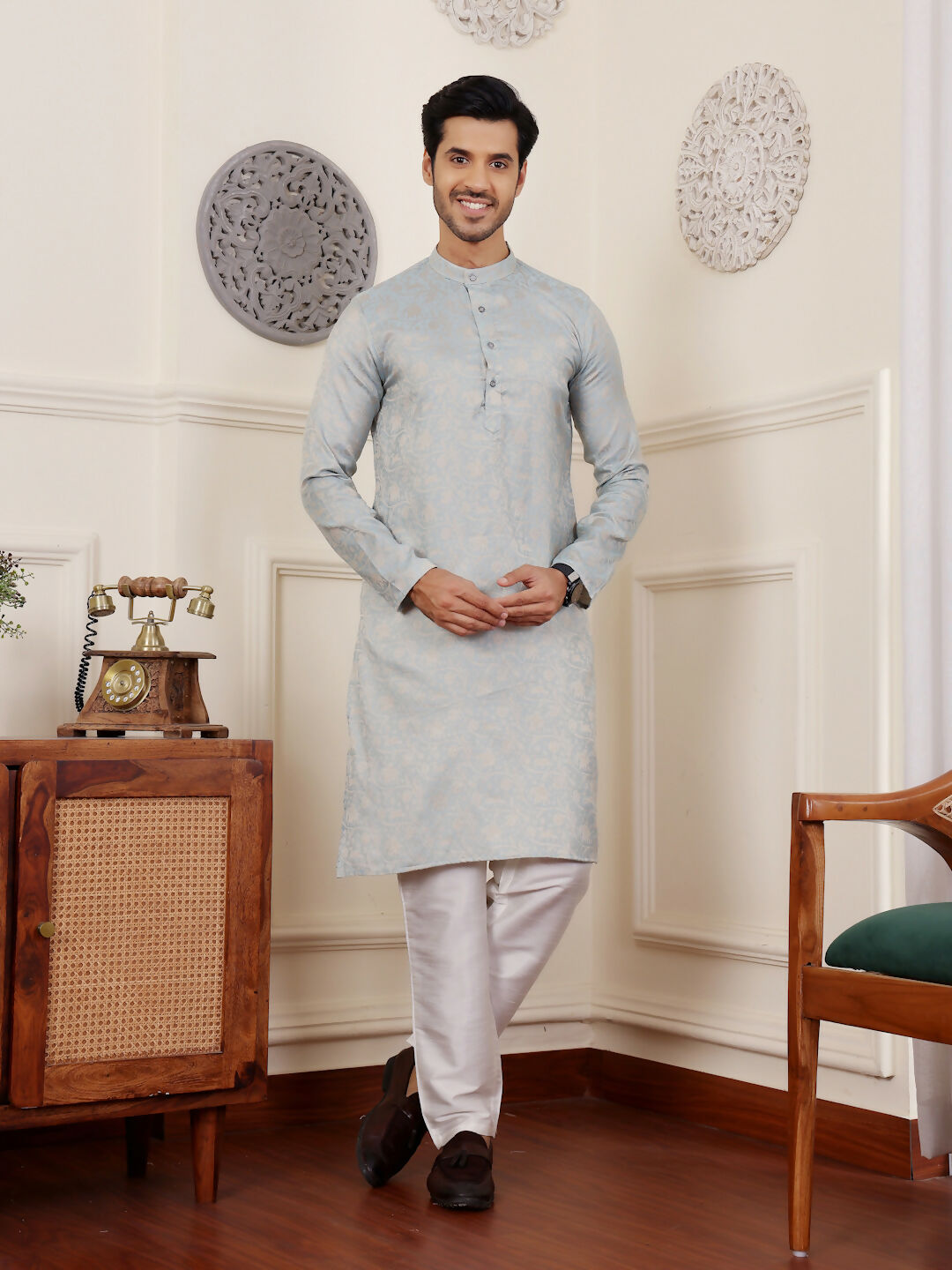 Light Blue Viscose Wevon Designer Men's Rajwadi Kurta Set - Mahotsav
