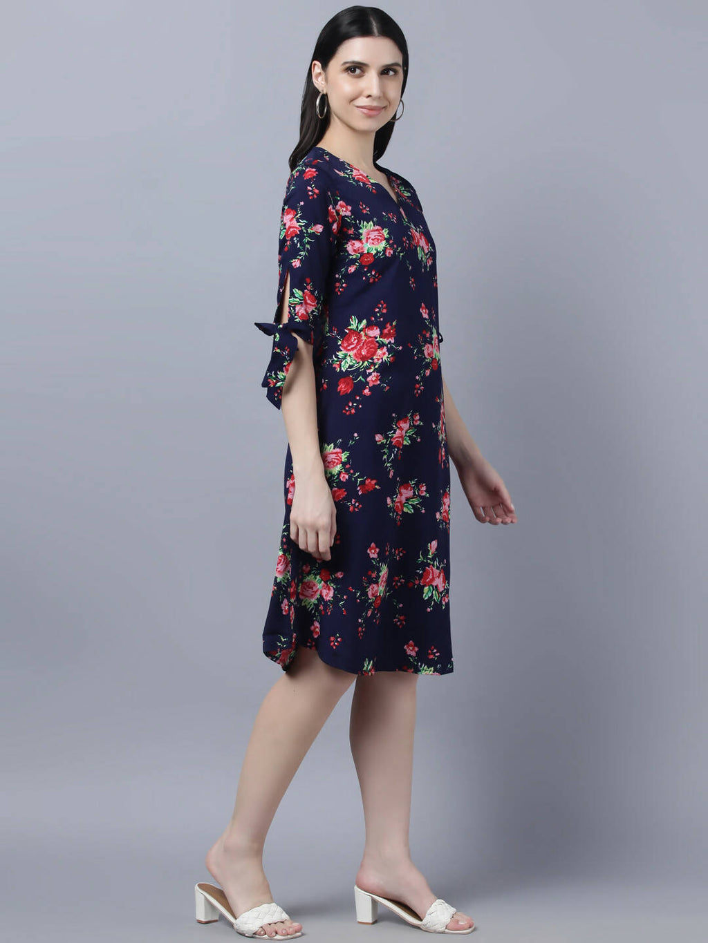 Myshka Women Navy Blue Pink Floral Print A-line Dress