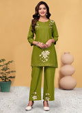 Prazu Fashion Mahendi Rayon Embroidery Thread Work Co-Ords Set