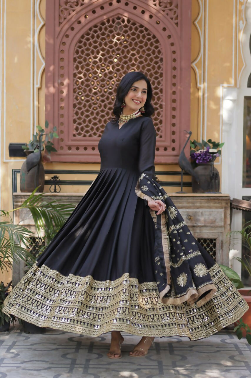 Vastranavya Star Georgette with Embroidery Zari Sequins-work Gown & Dupatta - Black