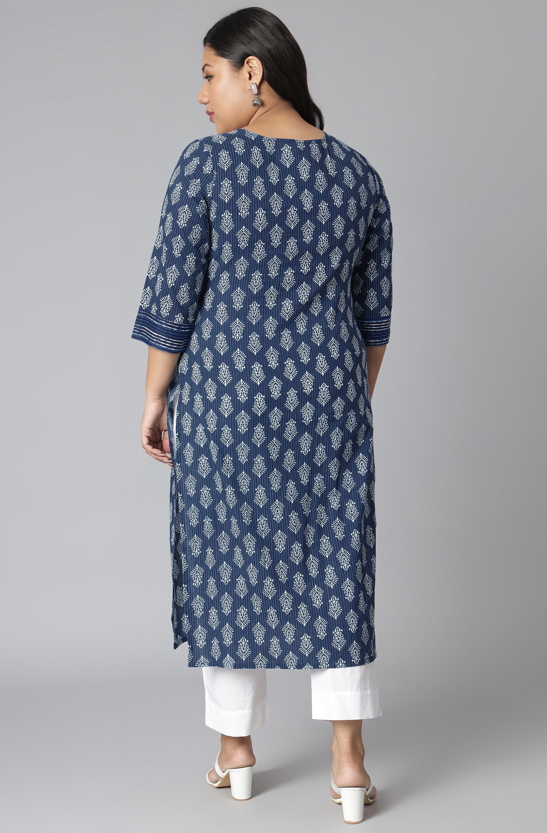 Janasya Women's Blue Cotton Block Print Casual Straight Kurta