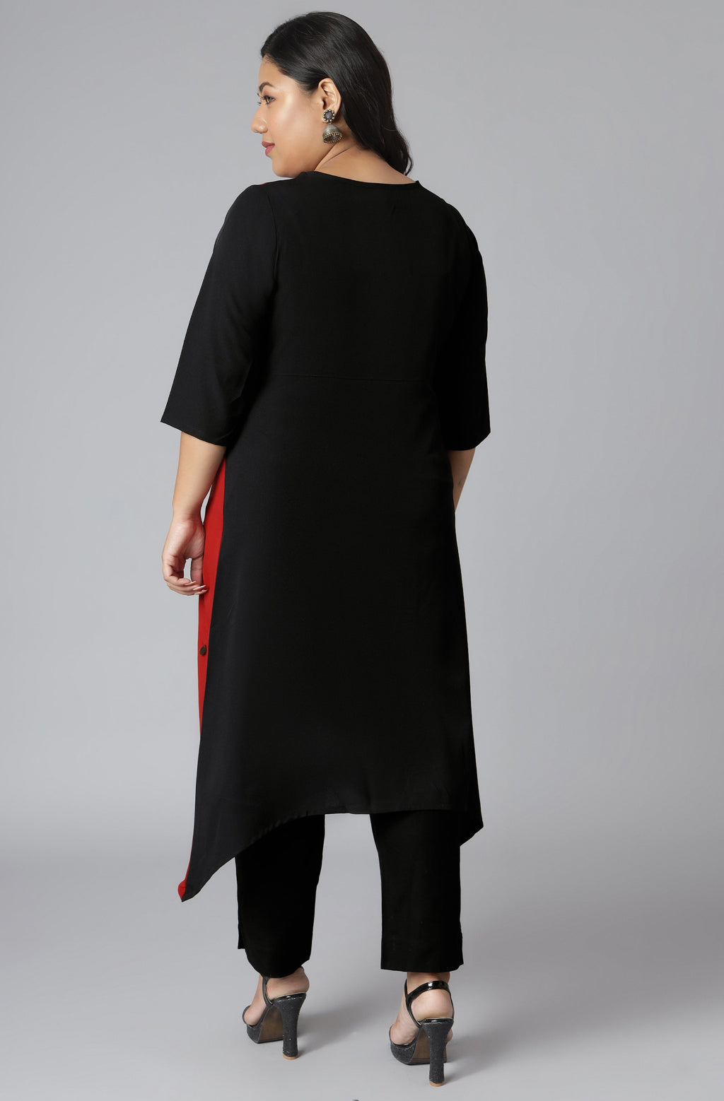 Janasya Women's Black Poly Crepe Colorblock Casual Asymmetric Kurta
