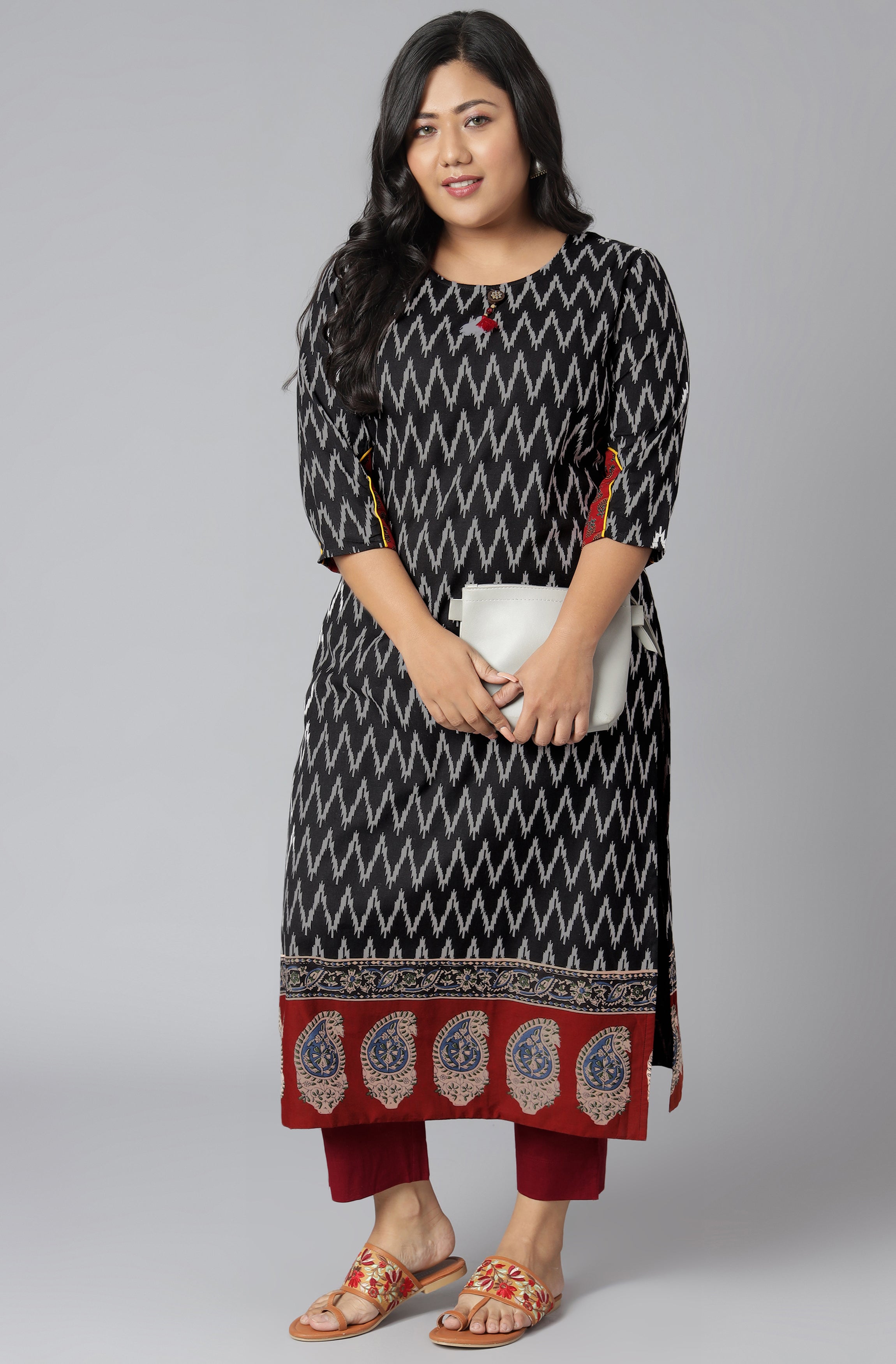Janasya Women's Black Cotton Flex Ikat Casual Straight Kurta
